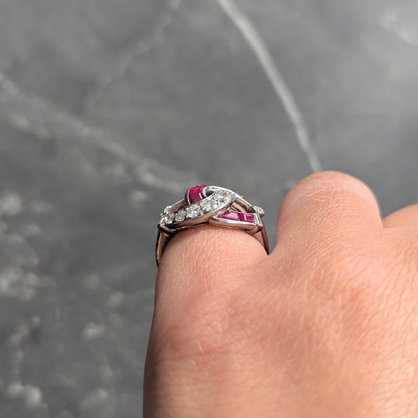 Bague double fer à cheval en platine avec diamant et rubis 1,35 CTW Mid-Century en vente 4