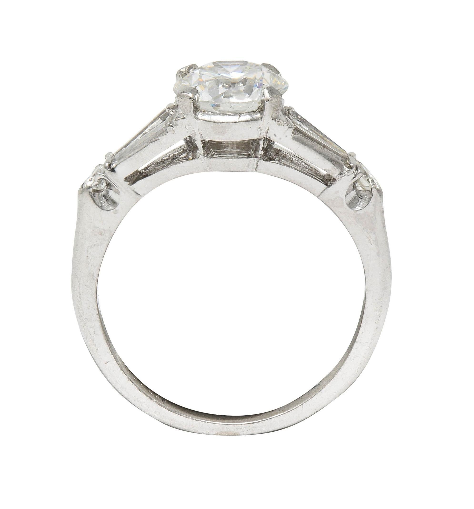 Anillo de compromiso vintage de platino con diamantes de transición de mediados de siglo de 1,35 CTW GIA en venta 5