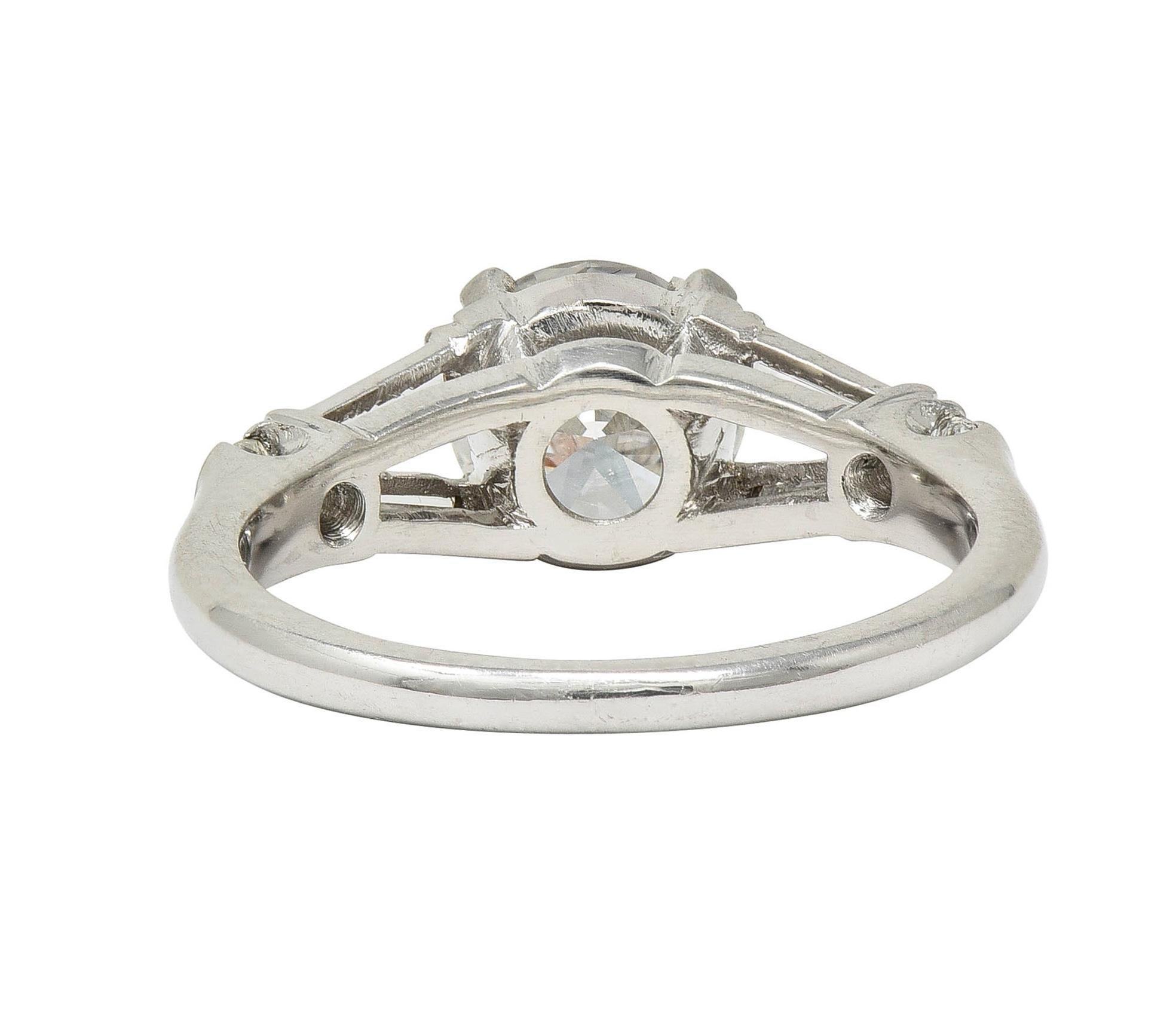 Femenino o masculino Anillo de compromiso vintage de platino con diamantes de transición de mediados de siglo de 1,35 CTW GIA en venta
