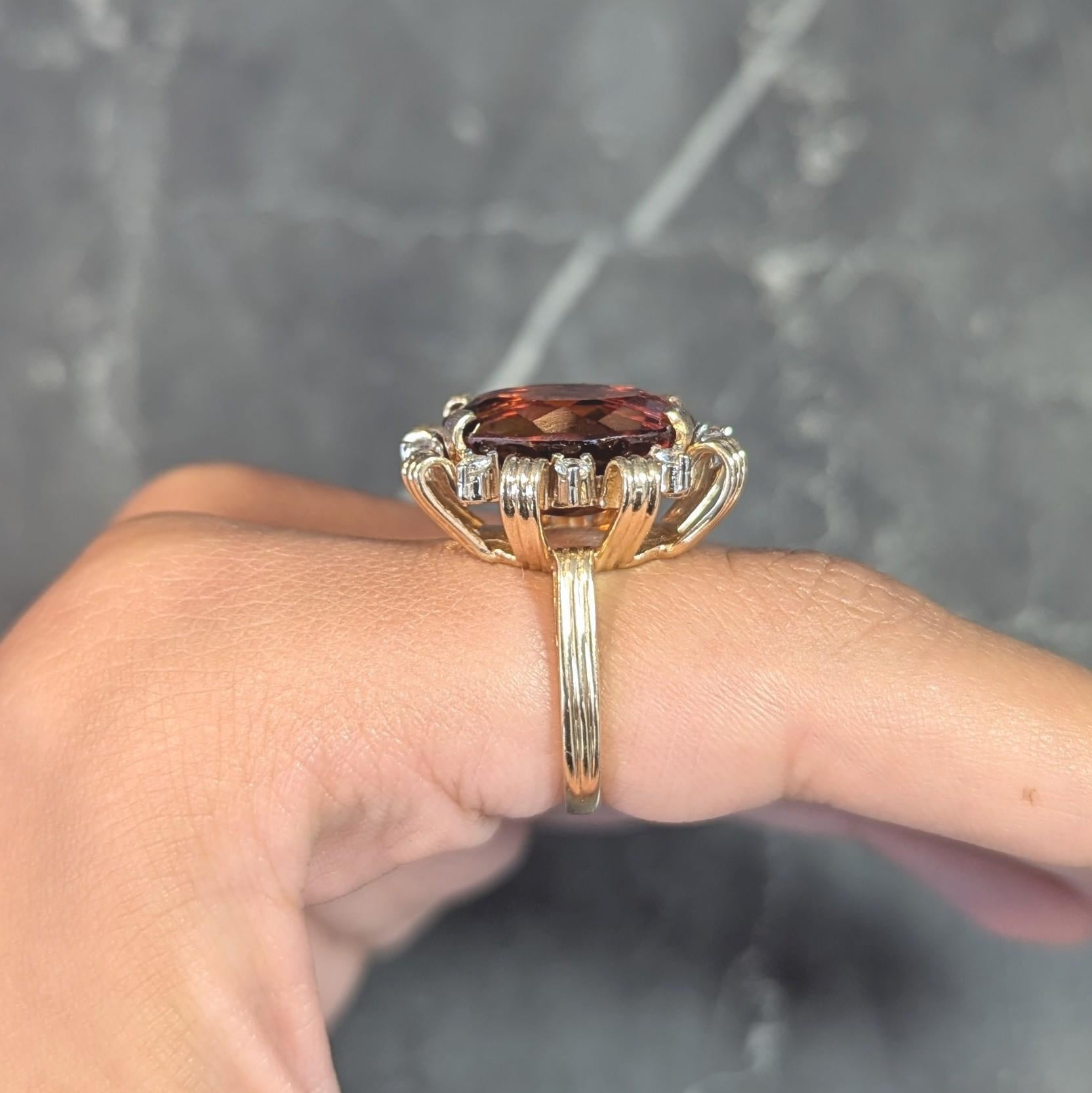 Anello da cocktail vintage a nastro in oro 18 carati con diamante citrino 13,75 CTW di metà secolo in vendita 8