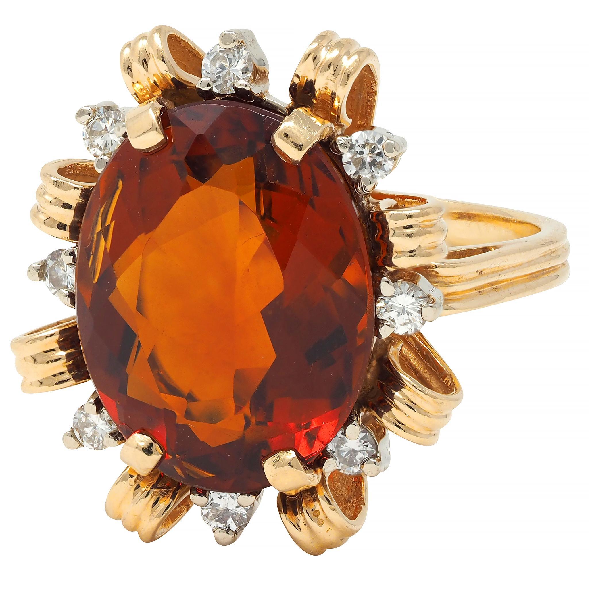 Anello da cocktail vintage a nastro in oro 18 carati con diamante citrino 13,75 CTW di metà secolo in vendita 1