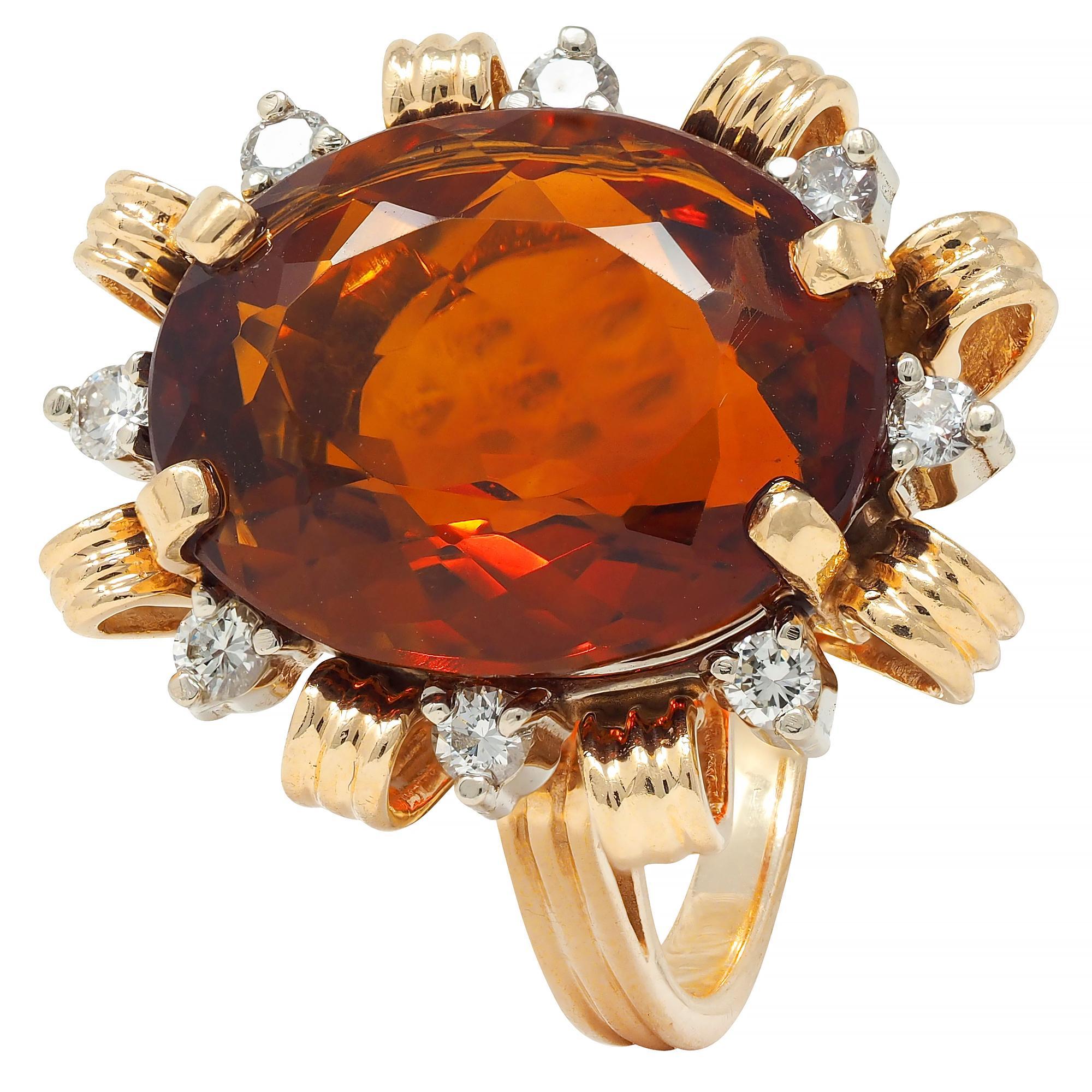 Anello da cocktail vintage a nastro in oro 18 carati con diamante citrino 13,75 CTW di metà secolo in vendita 2