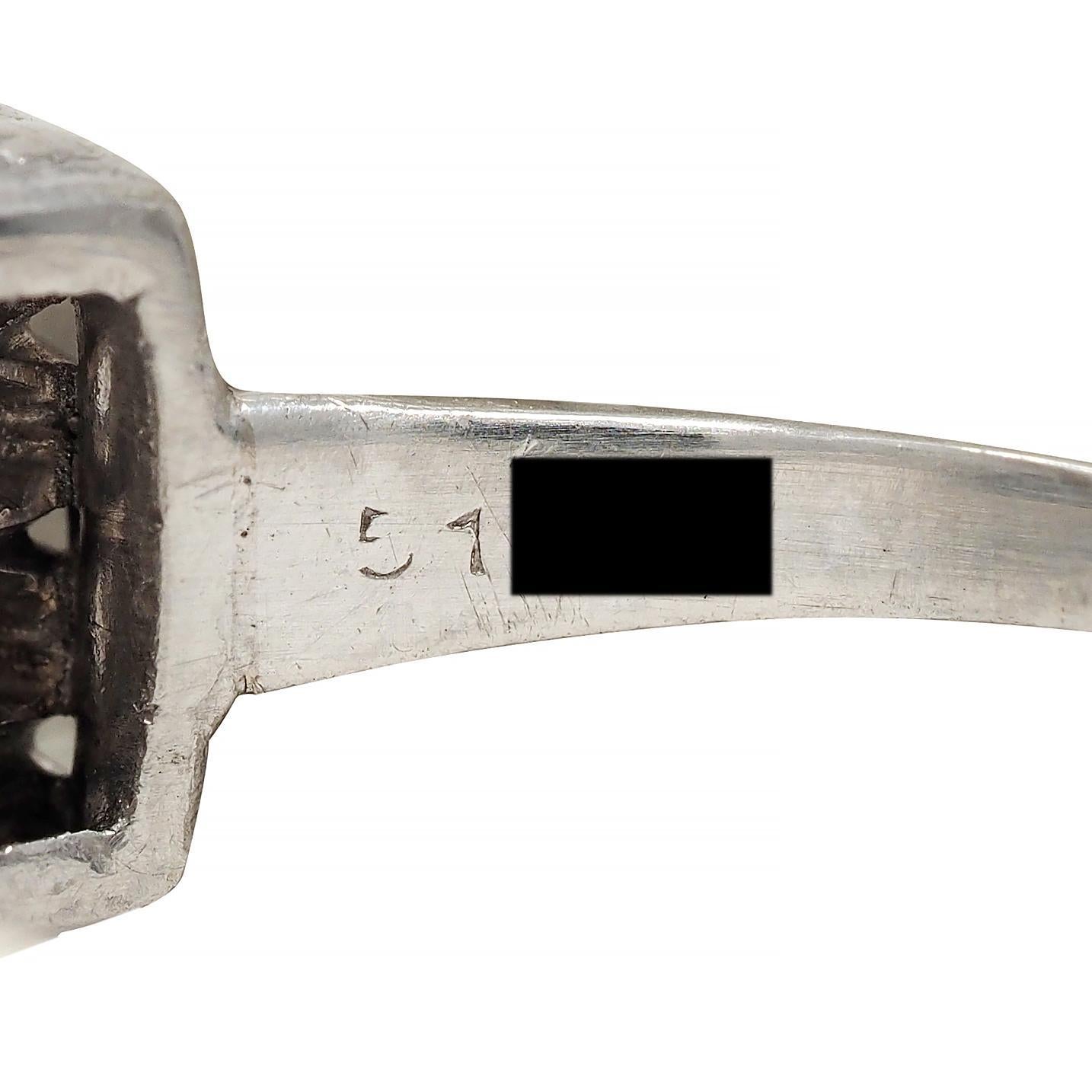 Mid-Century 1.41 CTW French Cut Diamond Platinum Vintage Band Ring For Sale 7