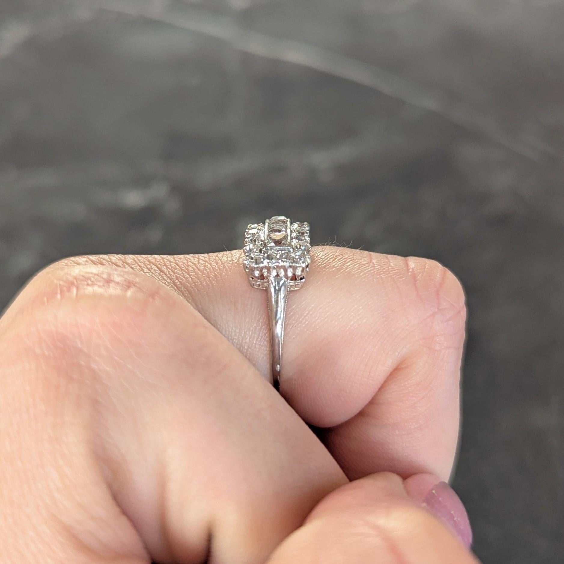 Mid-Century 1.41 CTW French Cut Diamond Platinum Vintage Band Ring For Sale 8