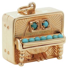 Retro Mid-Century 14K Gold & Turquoise Mechanical Musical Piano Charm for a Bracelet