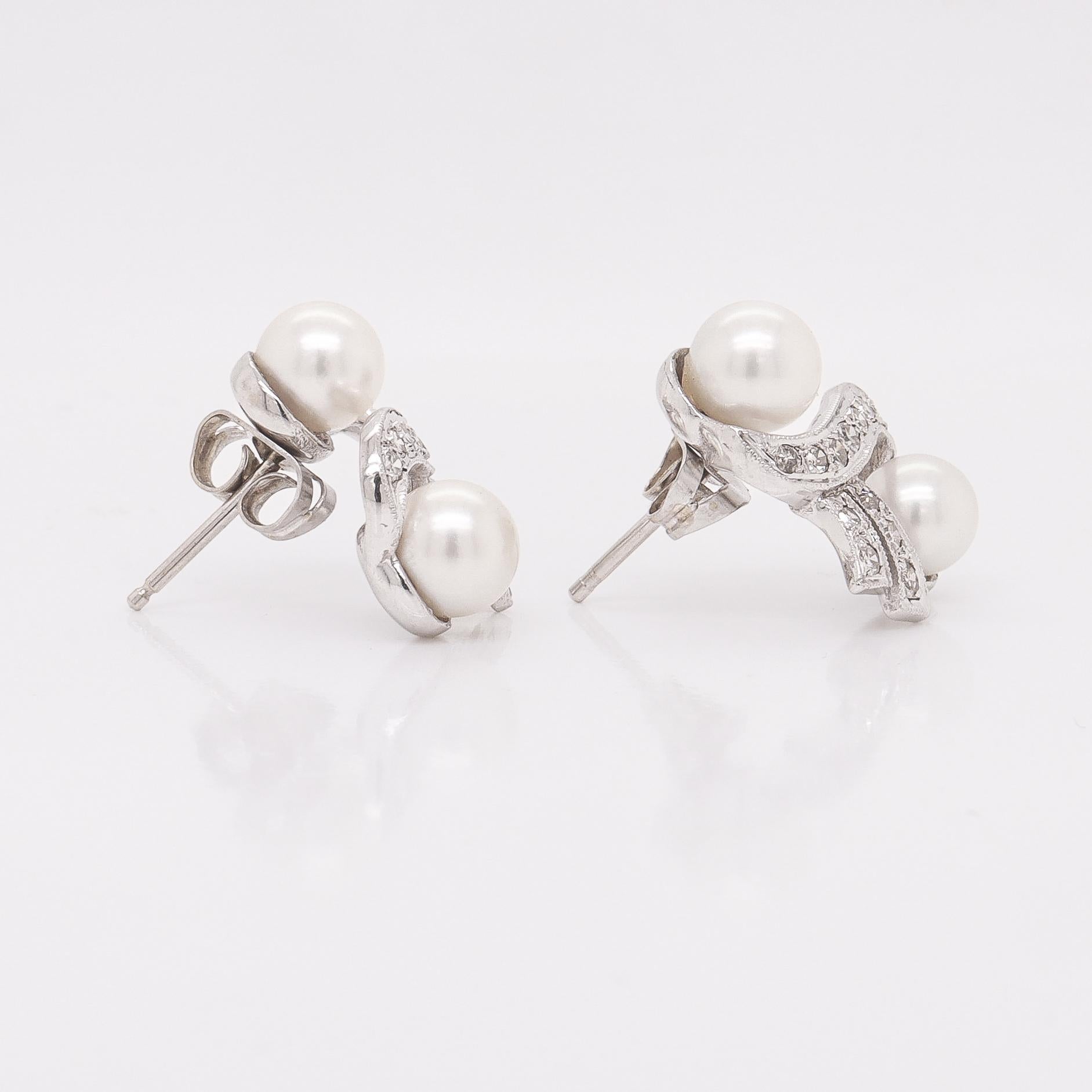 Mid-Century 14K White Gold, Cultured Pearl, and Diamond Stud Earrings For Sale 4