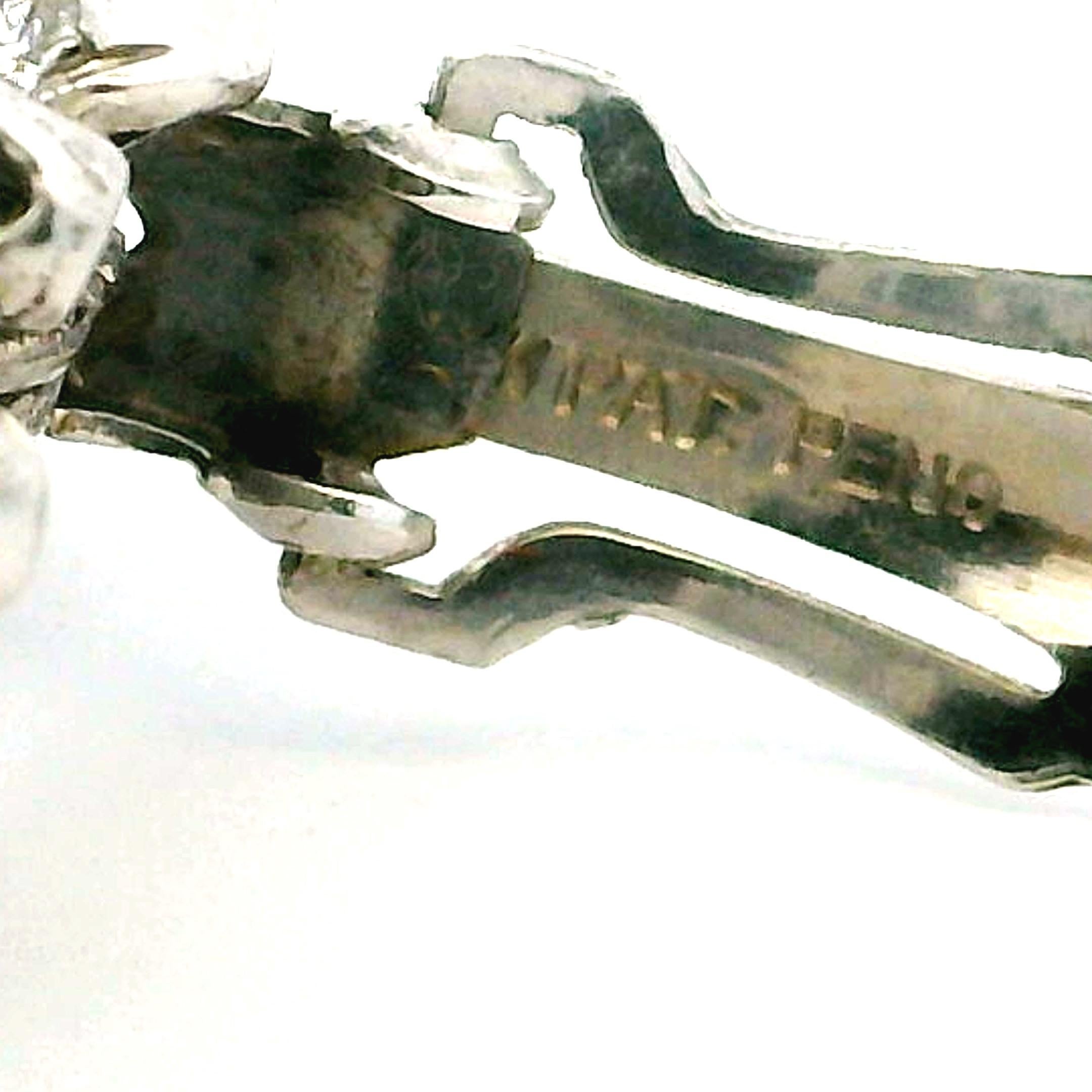 Boucles d'oreilles en or blanc 18 carats, 3 carats. en vente 3