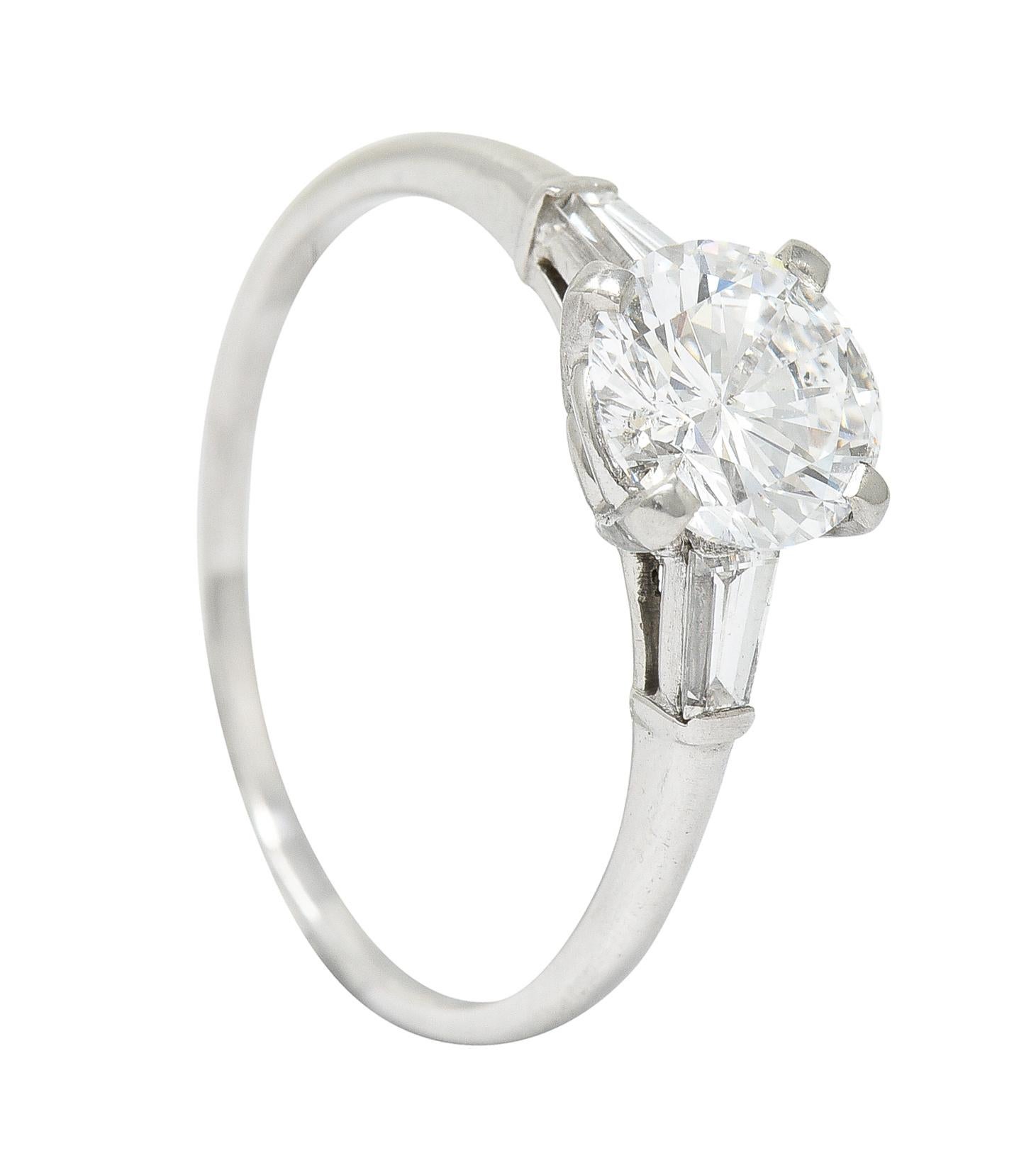 Bague de fiançailles en platine avec 1.57 carats de diamant GIA en vente 4