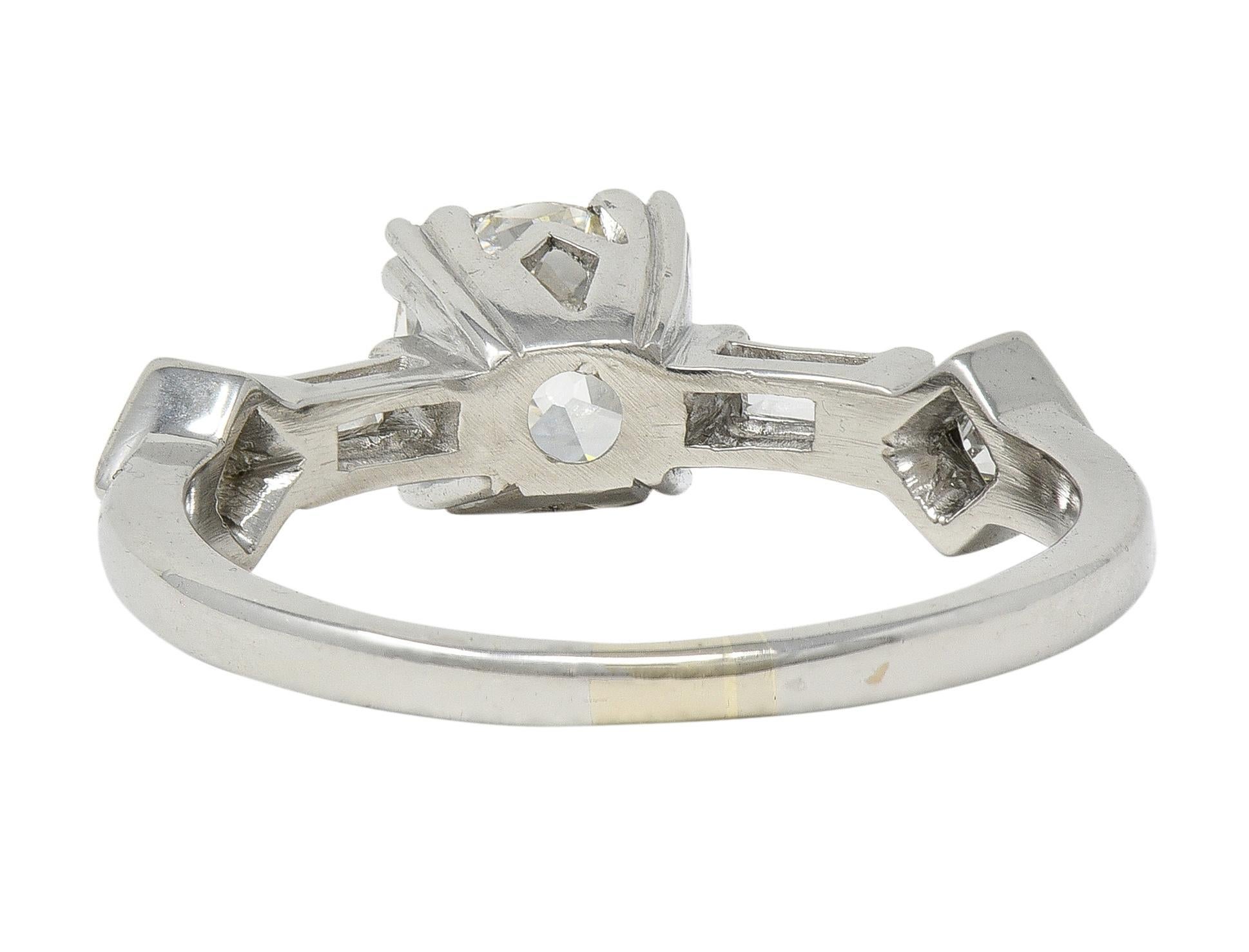 Donna Anello di fidanzamento in platino con diamante Old Mine Cut 1,63 CTW di metà secolo, GIA in vendita