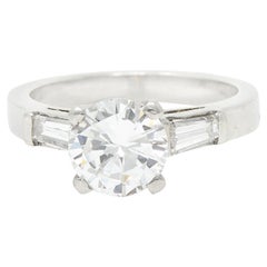Retro Mid-Century 1.66 Carats Diamond Platinum Engagement Ring