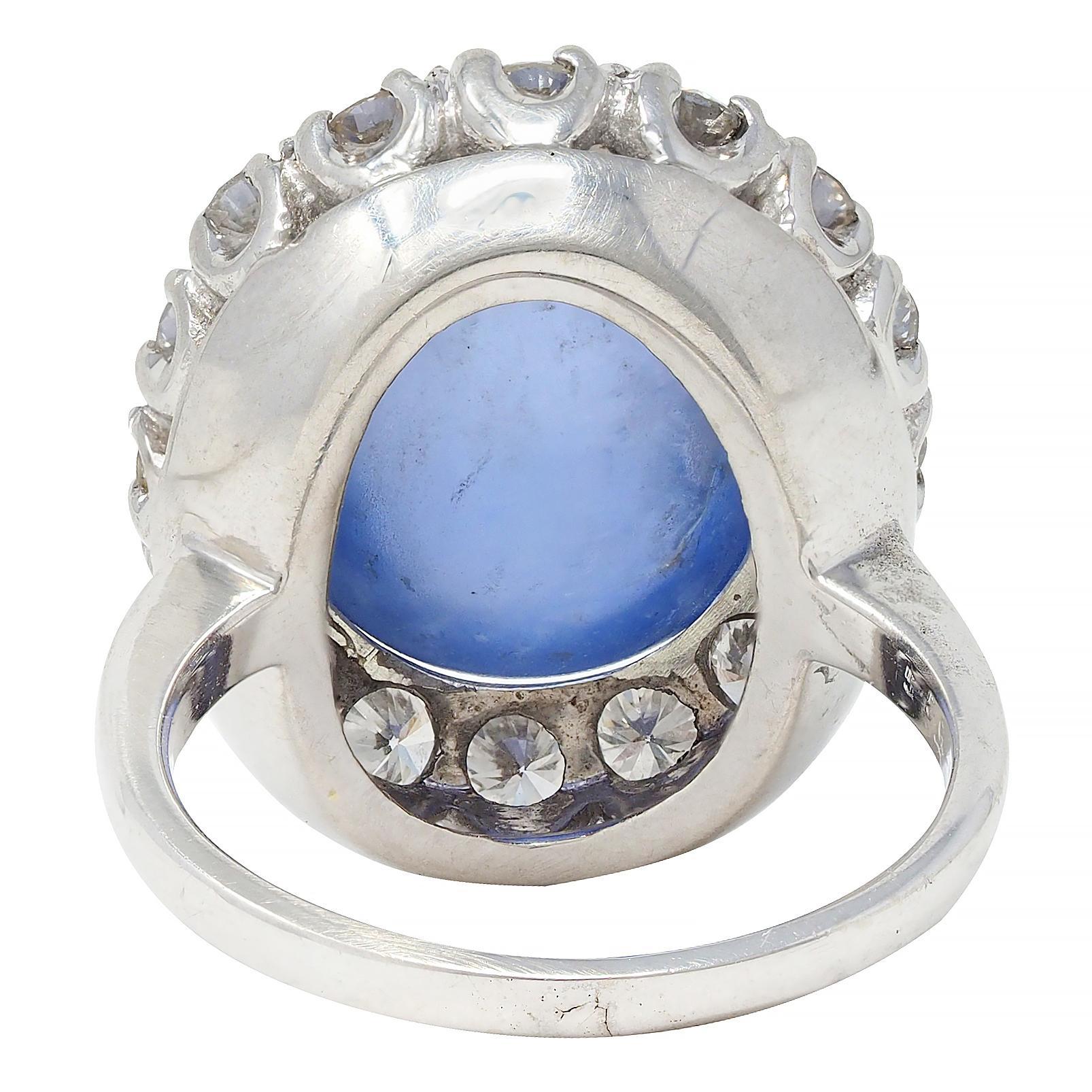 Women's or Men's Mid-Century 16.75 CTW Star Sapphire Cabochon Diamond 14K Gold Vintage Halo Ring