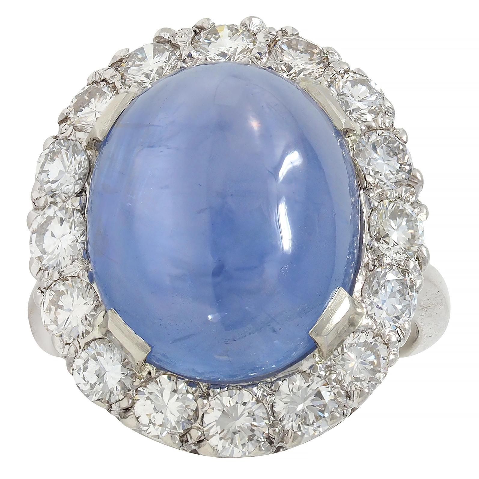 Mid-Century 16.75 CTW Star Sapphire Cabochon Diamond 14K Gold Vintage Halo Ring 3