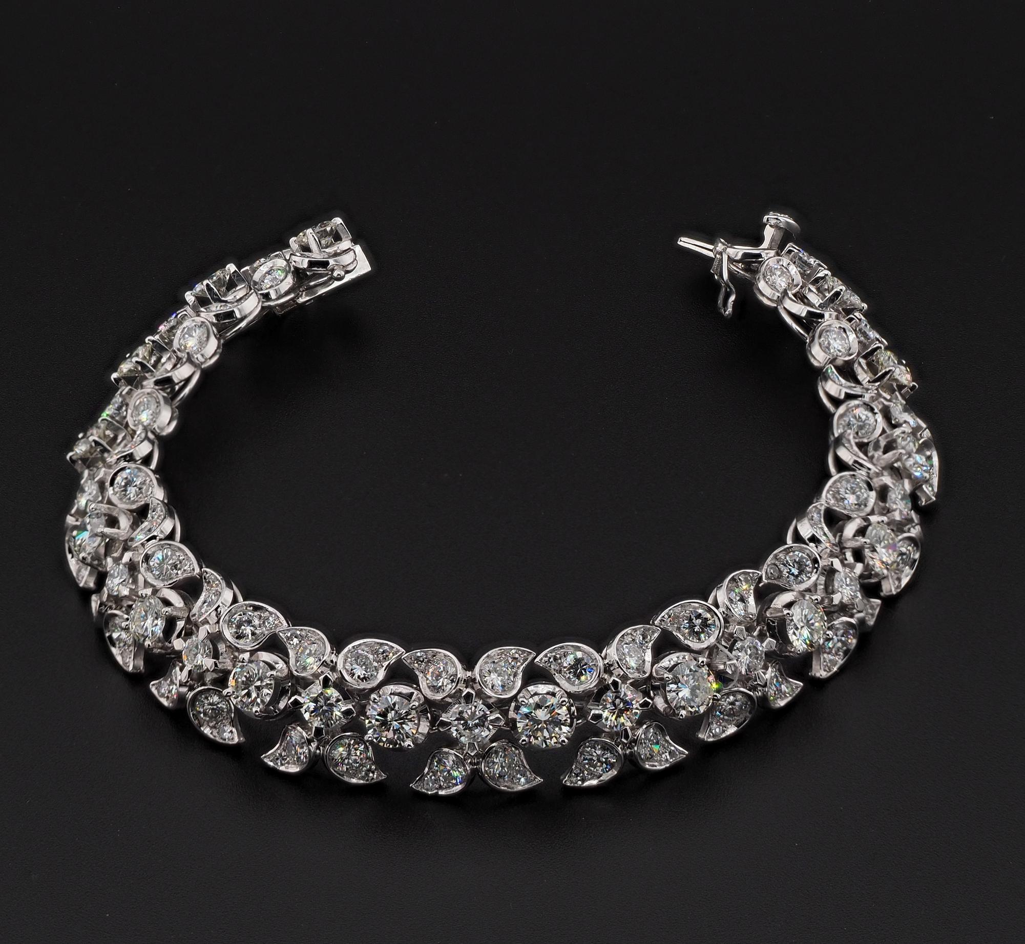 Contemporary Mid Century 17.25 Ct Diamond G VVS Platinum Dress Bracelet For Sale