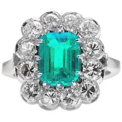 Retro Midcentury, 18 Carat White Gold, Colombian Emerald and Diamond Cluster Ring