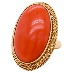 Mid-Century Cocktailring aus 18 Karat Gold & 24,5 Karat japanischer rot-orangefarbener Koralle mit Cabochon
