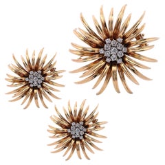 Mid-century 18k Gold Clip-on Earrings and Brooch with 2.05 Cts in Diamonds