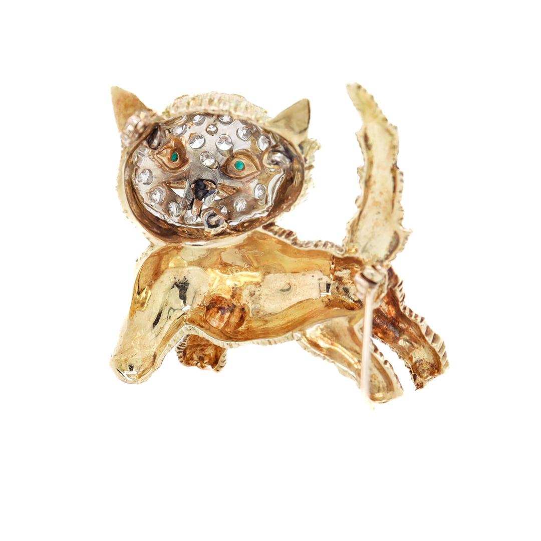 Mid-Century 18k Gold, Diamond, Emerald, & Ruby Figural Cat Brooch For Sale 4