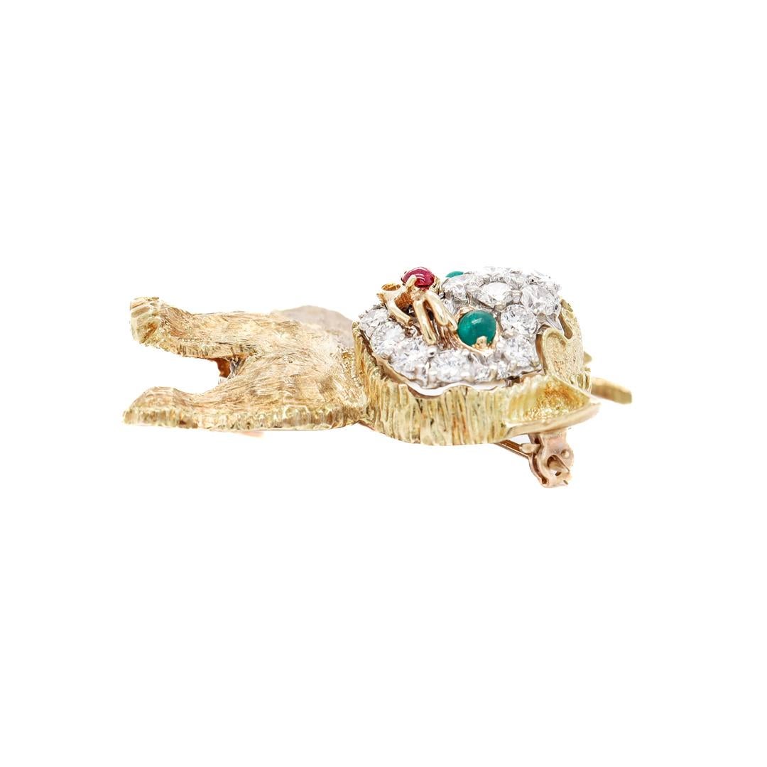 Mid-Century 18k Gold, Diamond, Emerald, & Ruby Figural Cat Brooch For Sale 1