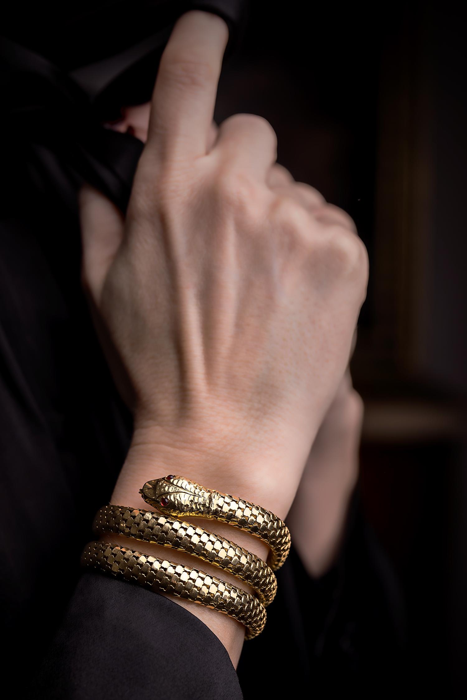 1950s yellow gold Italian Snake Bracelet 2