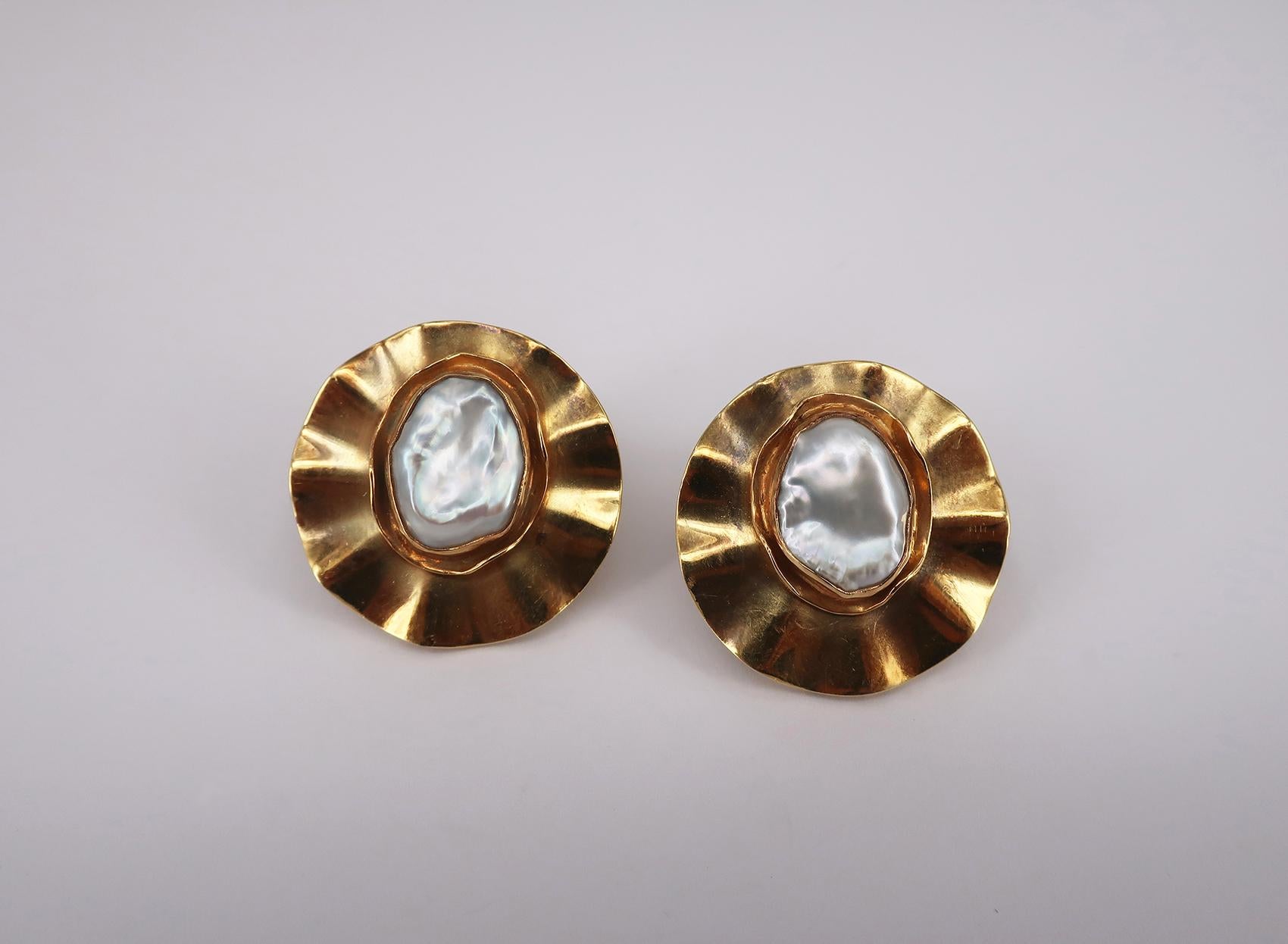 Or jaune 18 carats serti de diamants et de perles biwa, milieu du siècle dernier en vente 7