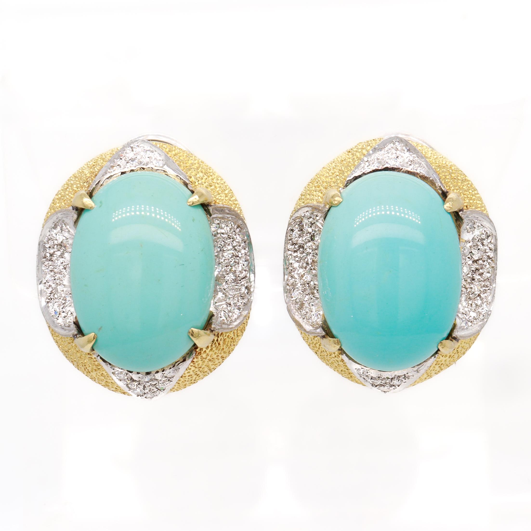 Cabochon Orecchini a clip di metà secolo in oro giallo 18 carati, cabochon di turchese e diamanti in vendita