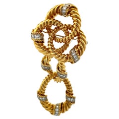 Mid-century 18kt Gold Brooch with Diamonds Mid-century 18kt Gold Brooch with Diamonds