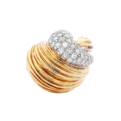 Bague cocktail en or jaune et blanc 18kt du milieu du siècle avec 2,00 cts de diamants