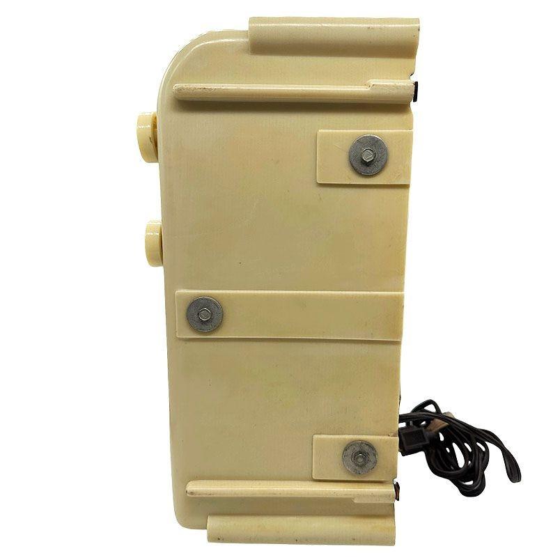 Carrara Ivory 1949 Emerson Model 581 Plaskon AM Vacuum Tube Radio Golden Age en vente 2