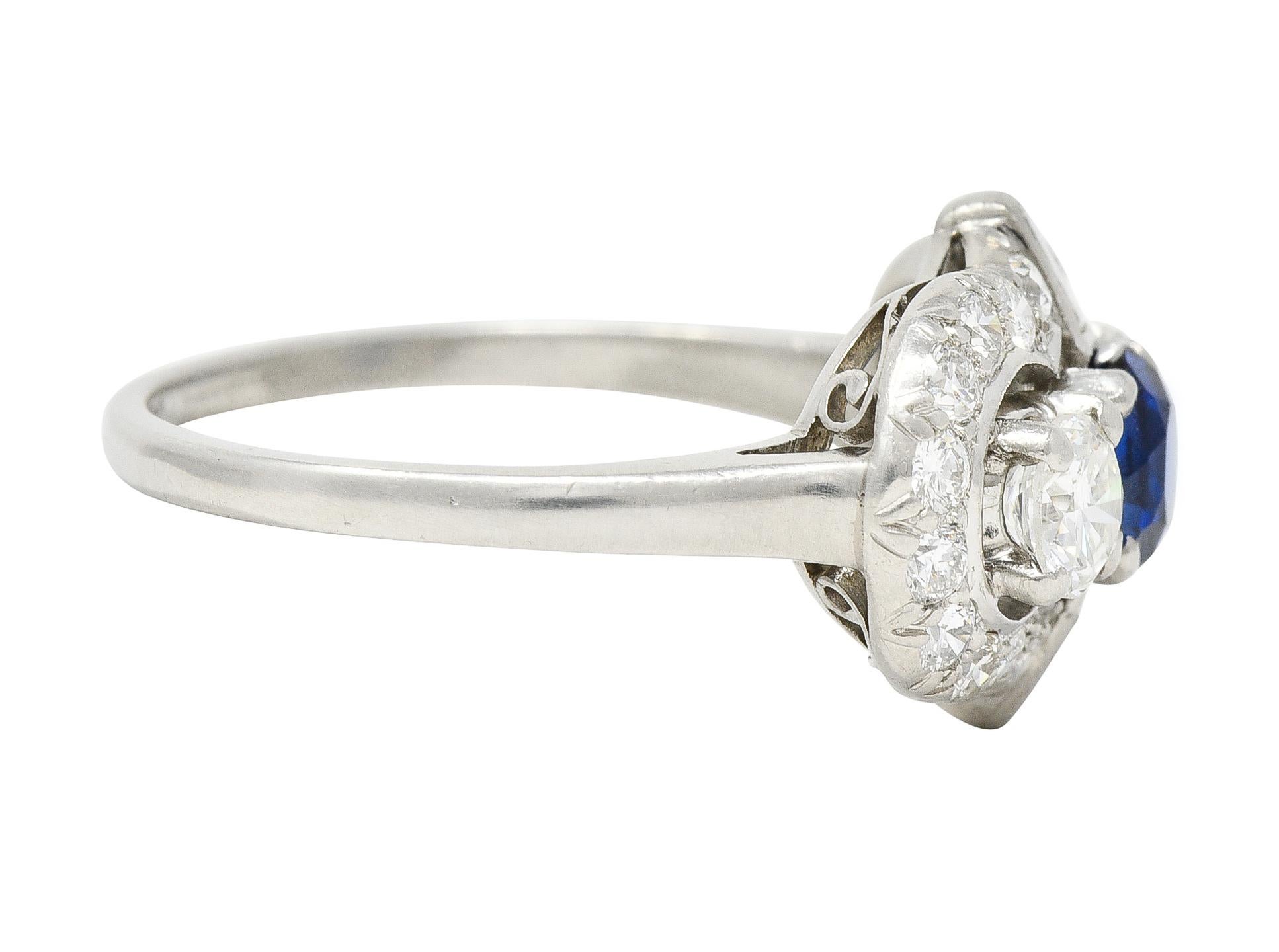 Round Cut Mid-Century 1.95 Carats Sapphire Diamond Platinum Cluster Vintage Dinner Ring For Sale
