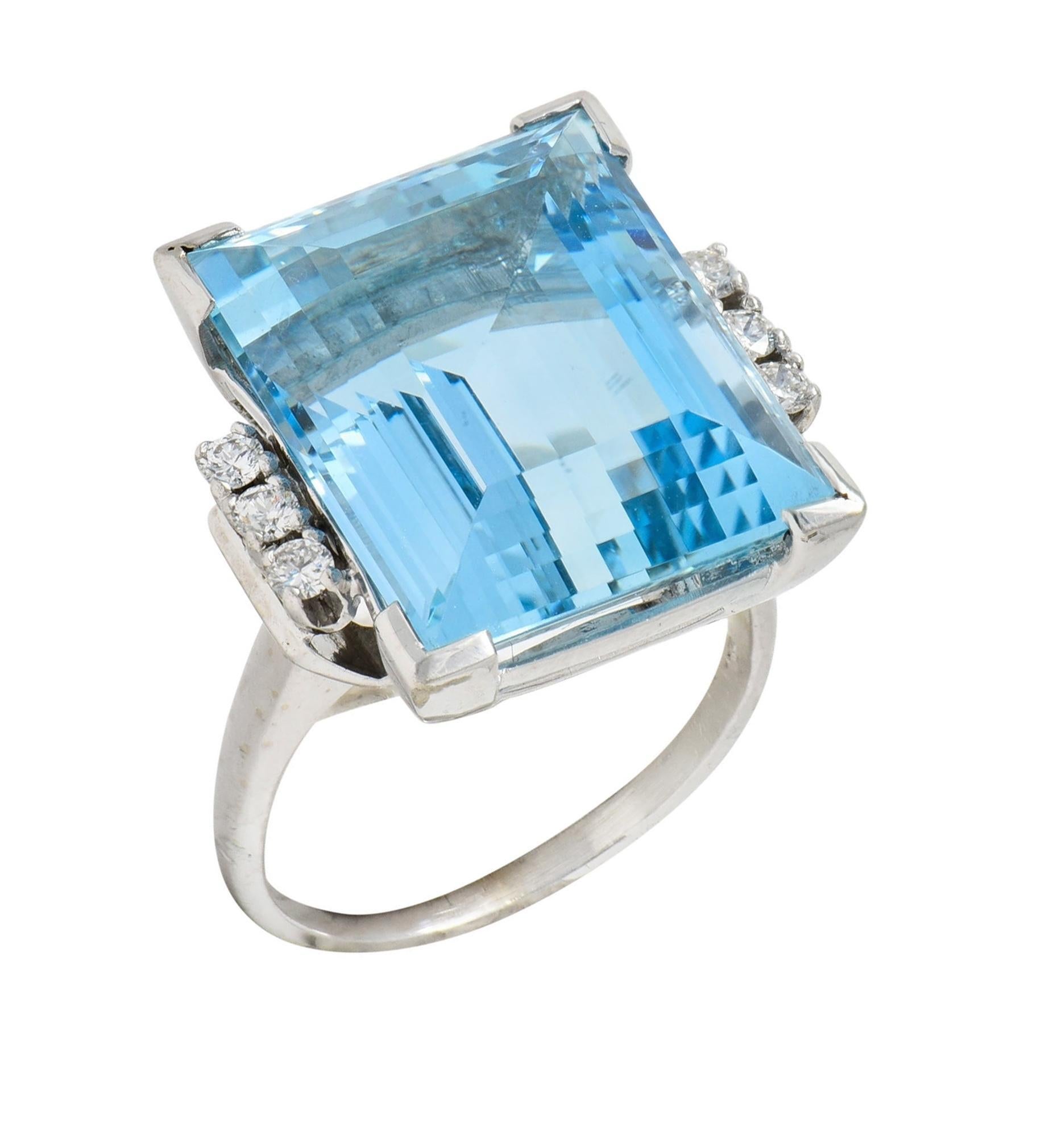 Medio Siglo 19.50 CTW Aguamarina Diamante 18K Oro Blanco Anillo de Cóctel Vintage en venta 5