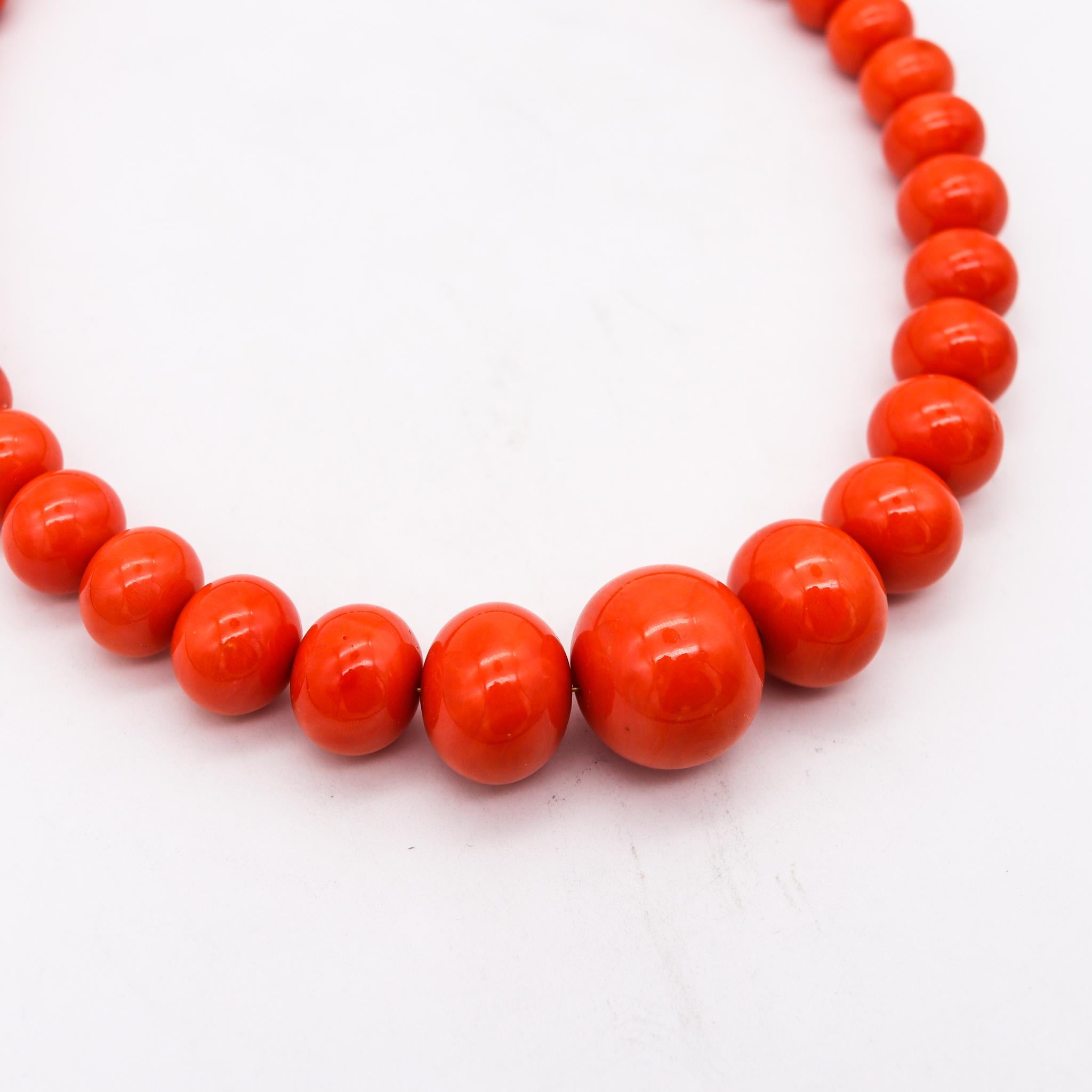 Cabochon Mid Century 1950 Graduated Coral Large Beads Necklace Mount In 18Kt Yellow Gold