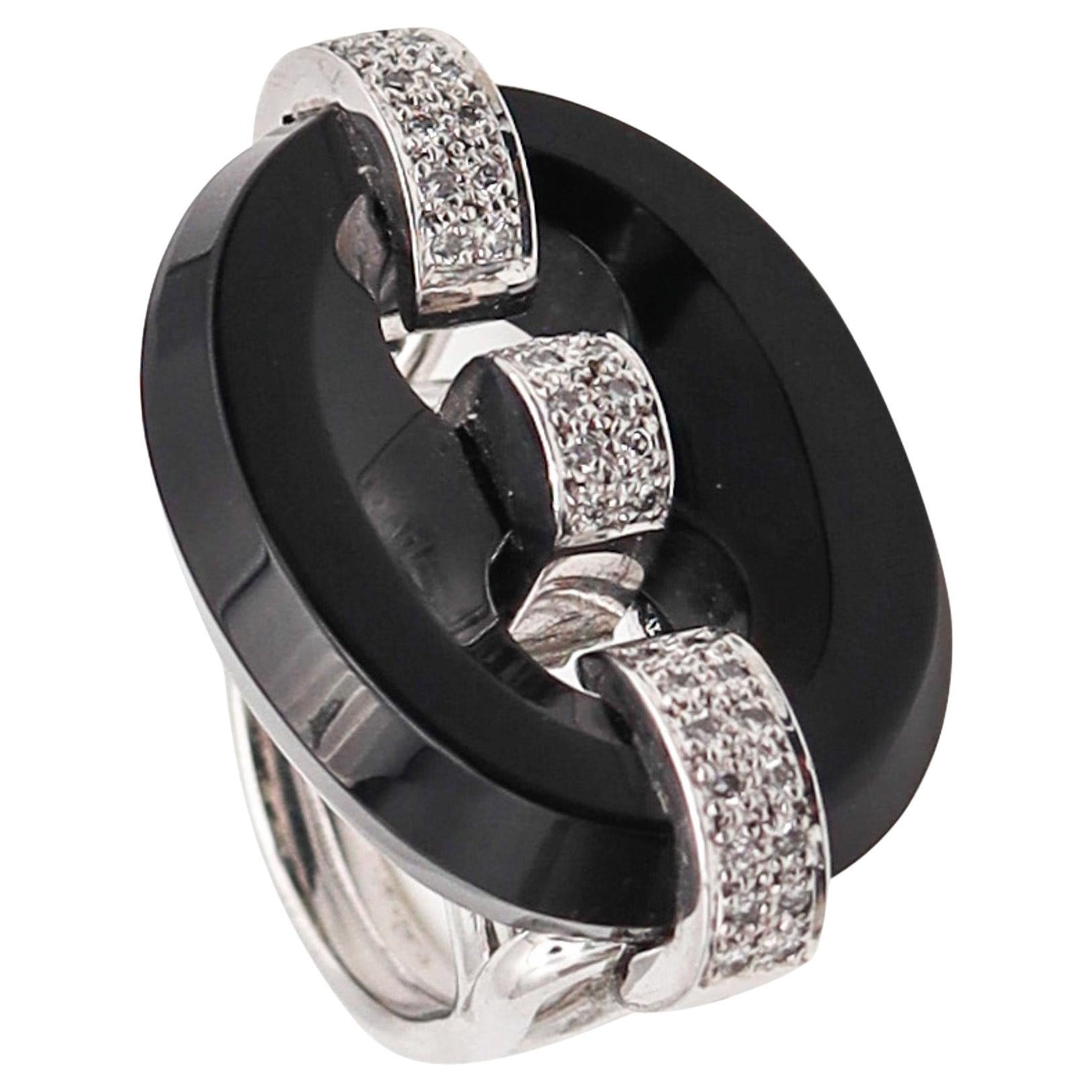 Midcentury 1950 Mariner Link Cocktail Ring in 18kt Gold with Diamonds and Onyx