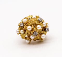 Mid Century 1950 Post War Cocktail Ring 18Kt Gold Platinum with Pearls Diamonds
