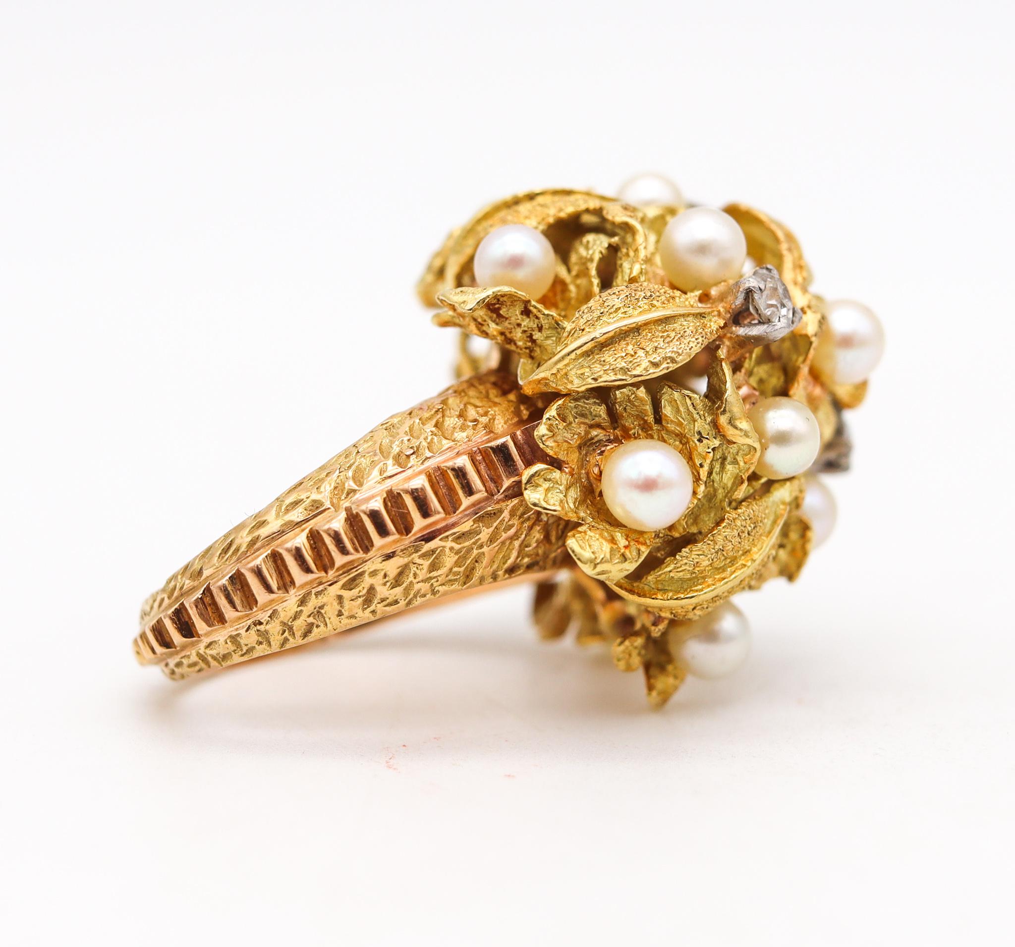 Brilliant Cut Mid Century 1950 Post War Cocktail Ring 18Kt Gold Platinum with Pearls Diamonds