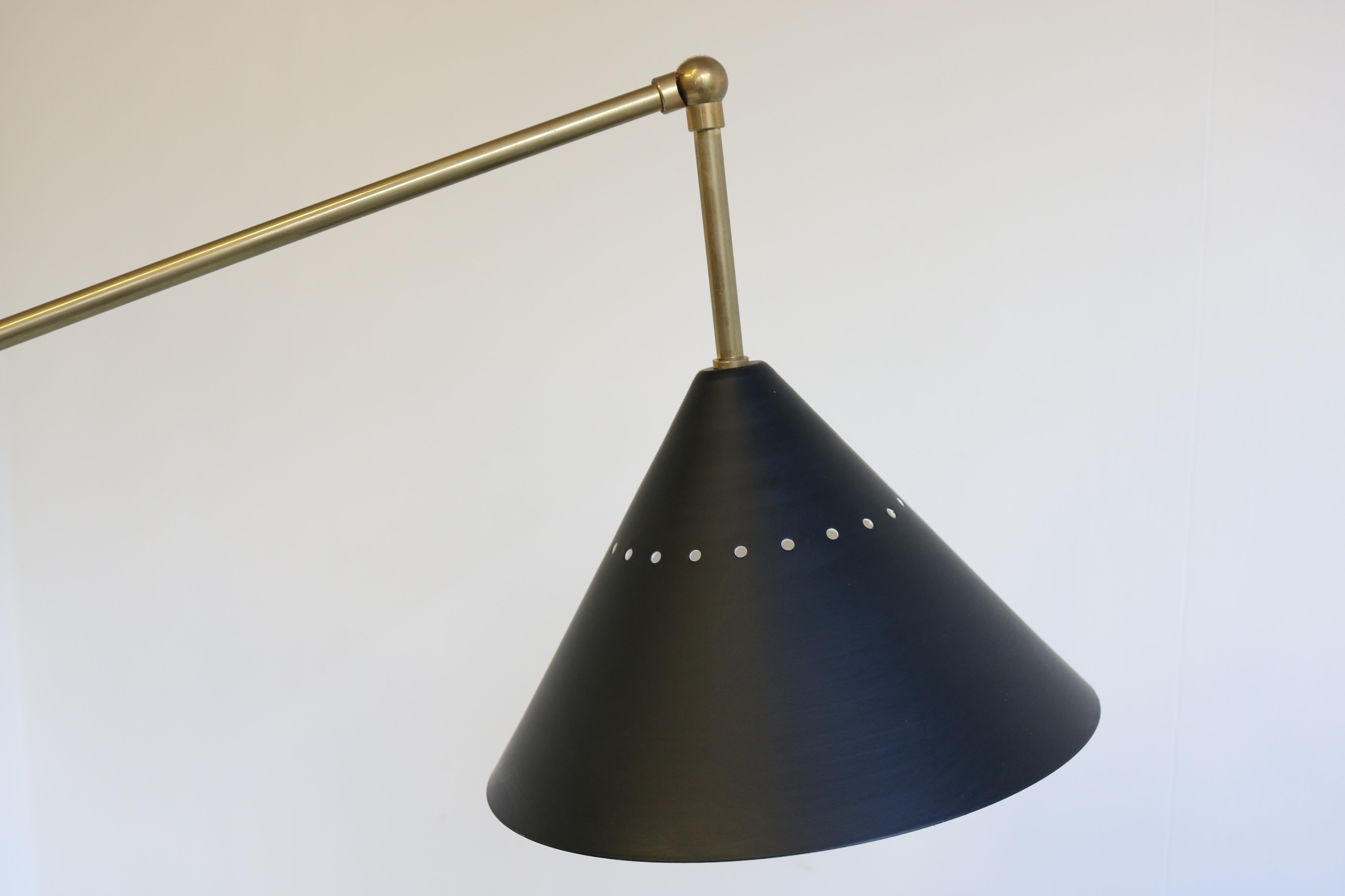 Mid-Century 1950 Stilnovo Style Floor Lamp Carrara Marble Brass Black 1950 Retro For Sale 3