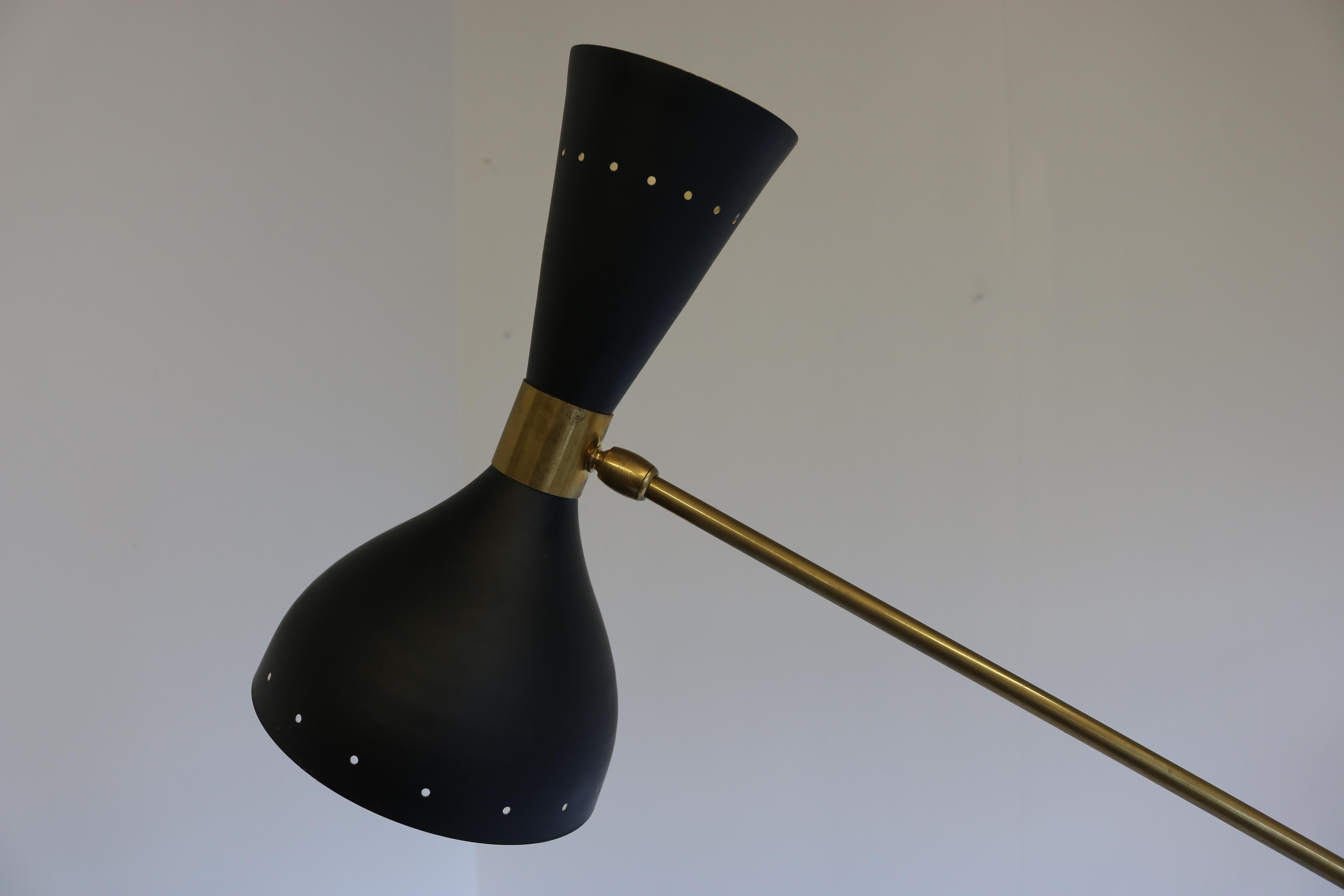 Mid-Century 1950 Stilnovo Style Floor Lamp Carrara Marble Brass Black 1950 Retro For Sale 4