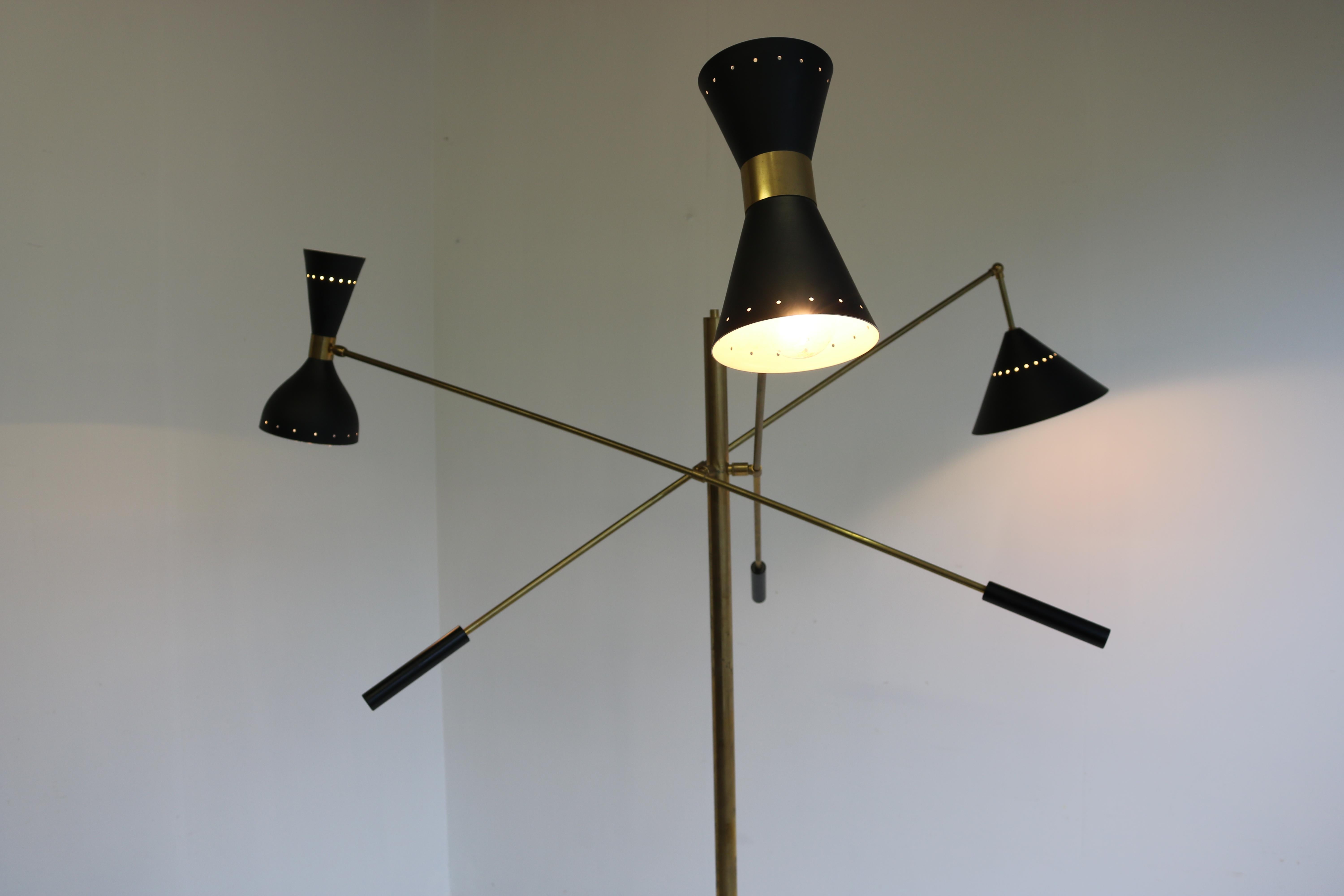 Mid-Century 1950 Stilnovo Style Floor Lamp Carrara Marble Brass Black 1950 Retro For Sale 7