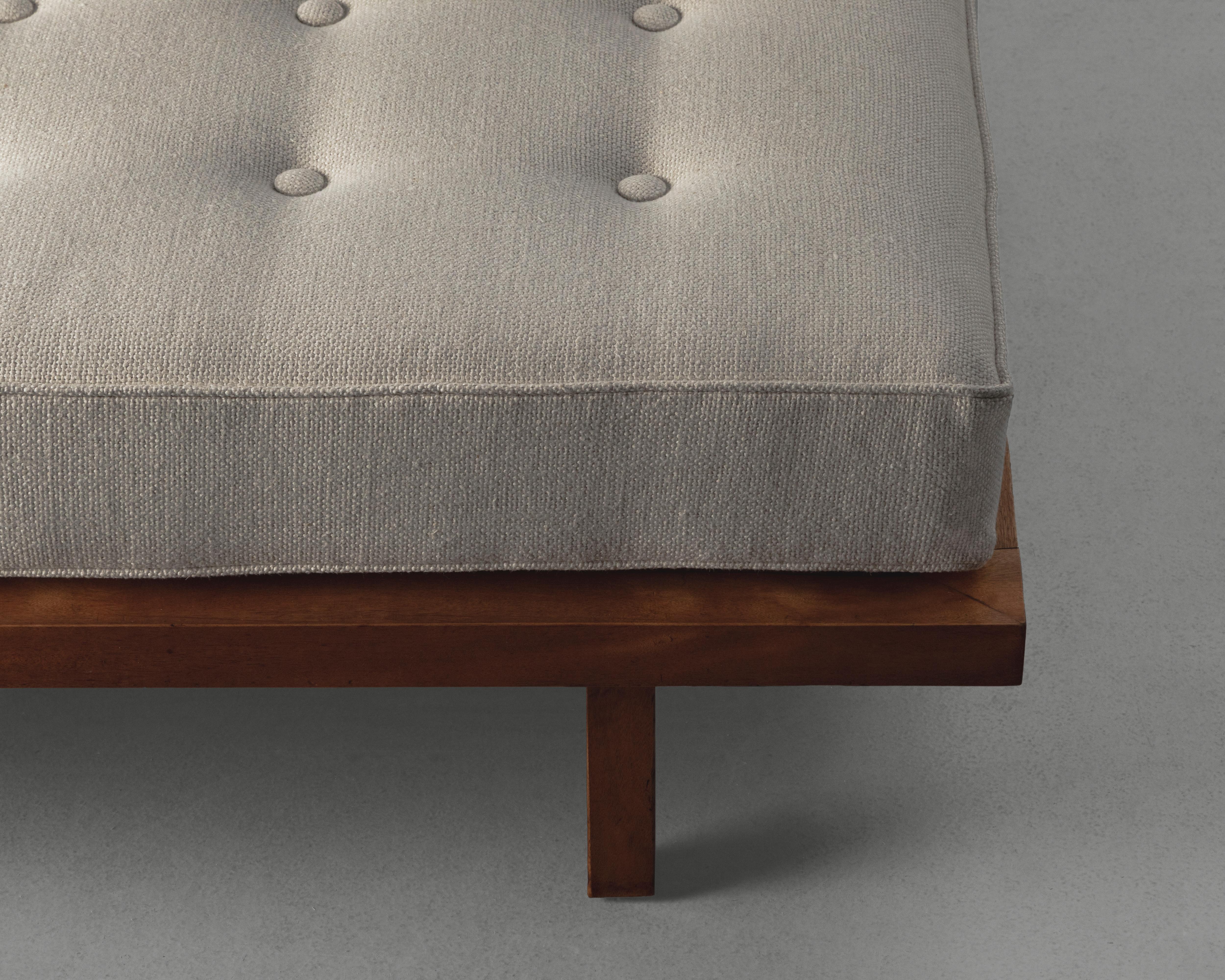 Upholstery Mid-Century 1950 Vintage Joaquim Tenreiro Daybed For Sale
