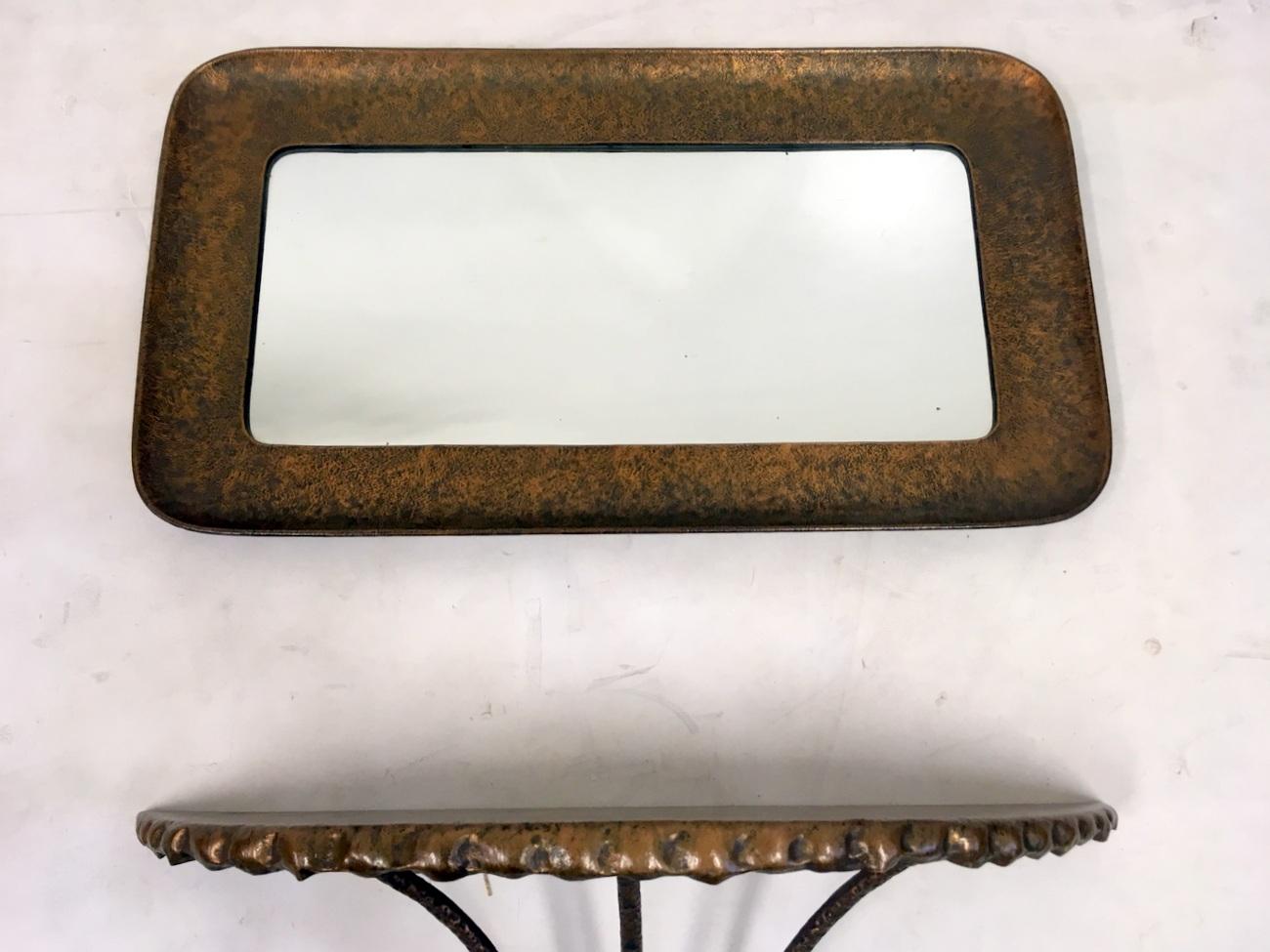 Italian Midcentury 1950s Hammered Copper Console Table and Mirror by Angelo Bragalini