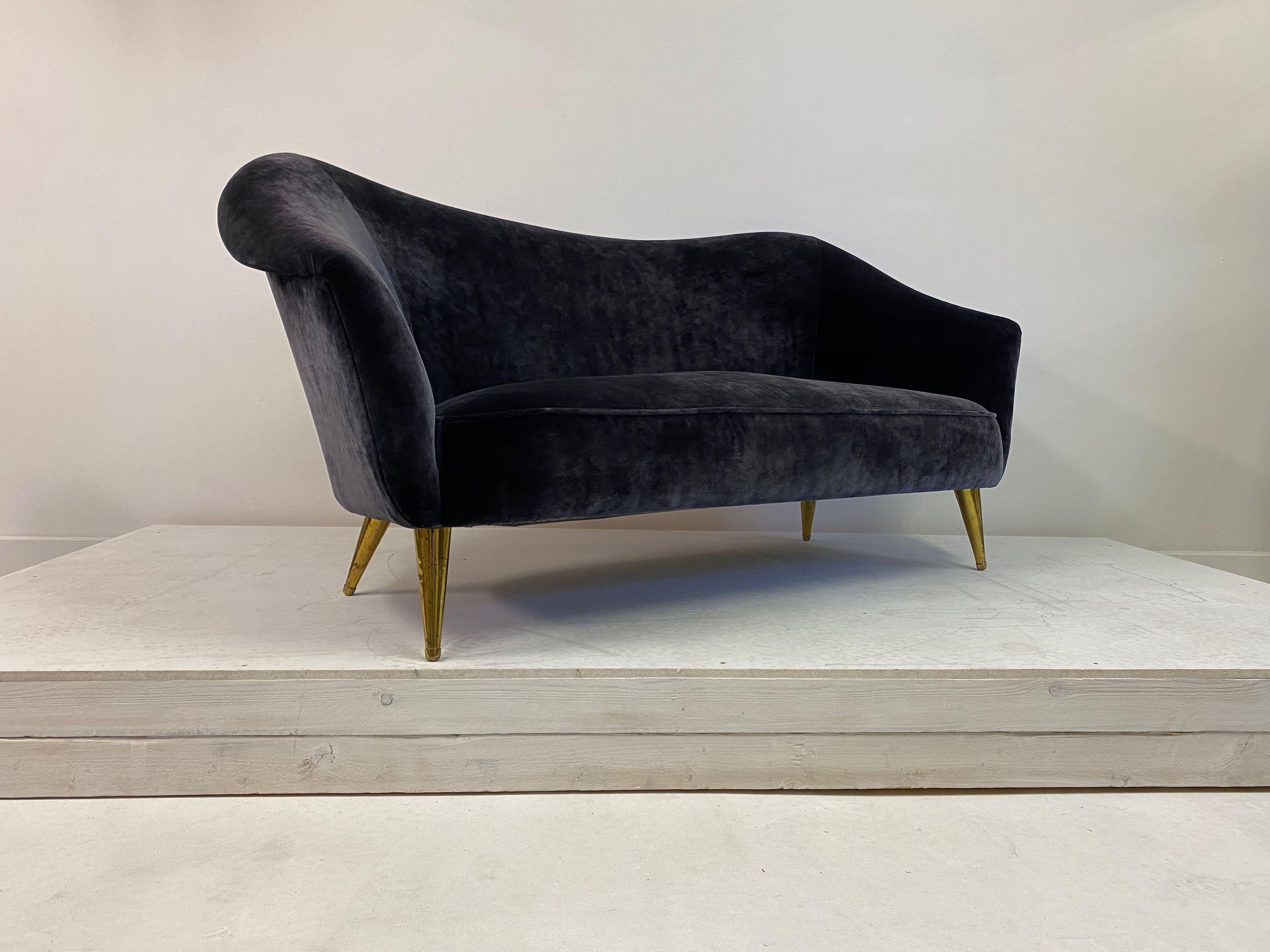 Midcentury 1950s Italian Sofa in Blue Silk Velvet 1