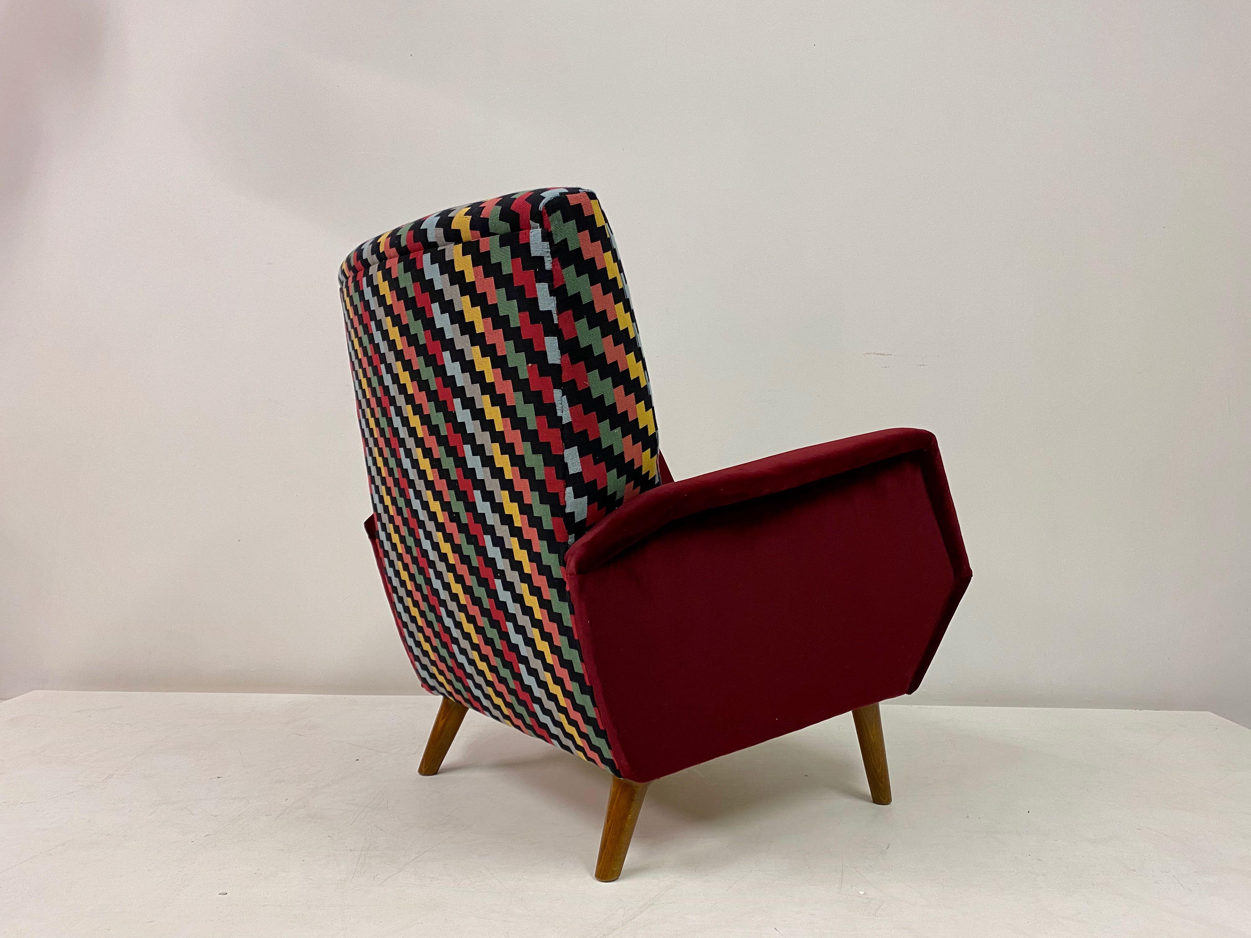 Mid Century 1950s Model 803 Armchair by Gio Ponti For Sale 2