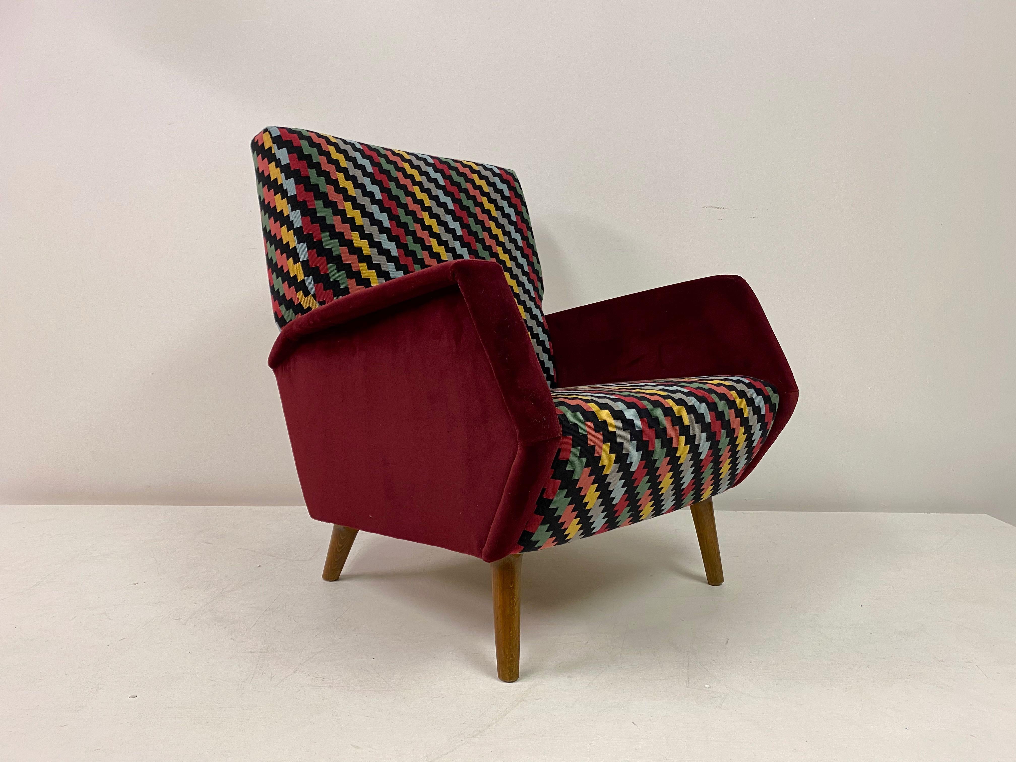 Mid Century 1950s Model 803 Armchair by Gio Ponti For Sale 7