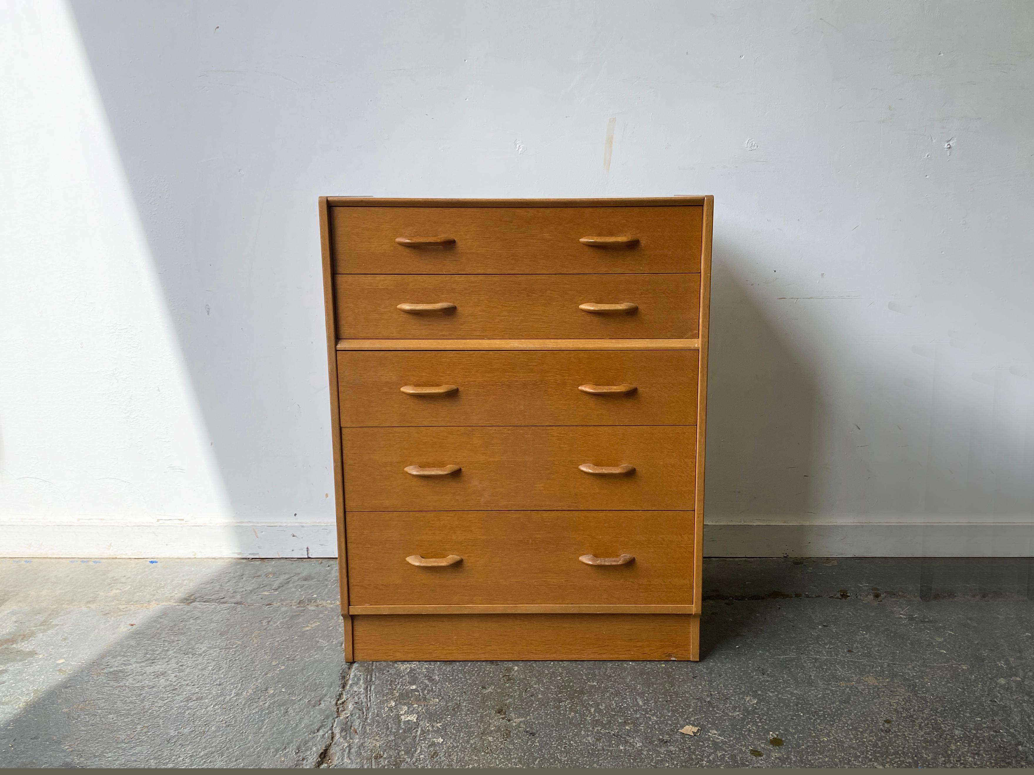 Mid-Century Modern Mid-Century 1950’s oak chest of drawers by G Plan / E gomme For Sale