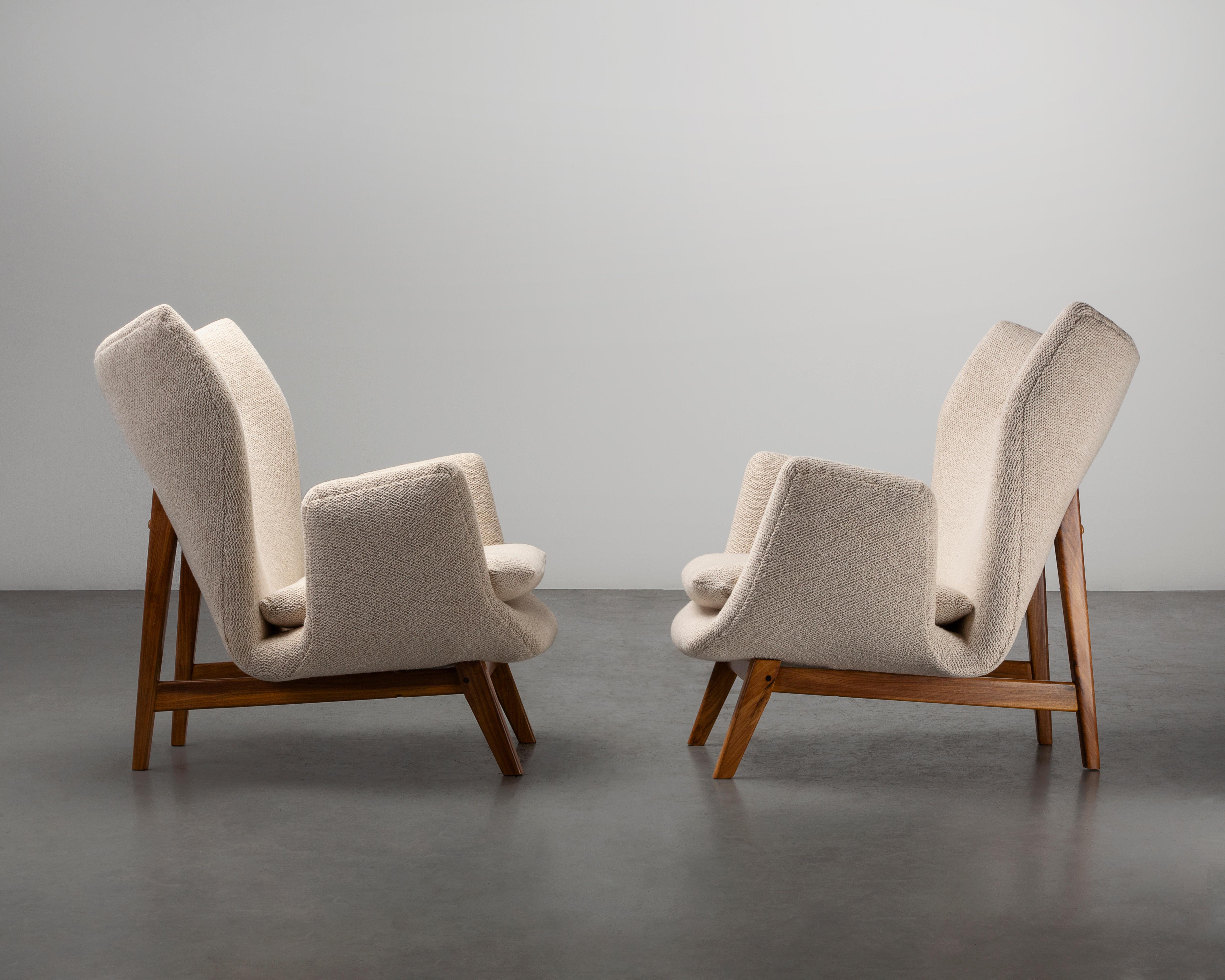 Sillones de mediados de siglo de los años 50 Carlo Hauner Vintage en venta 9