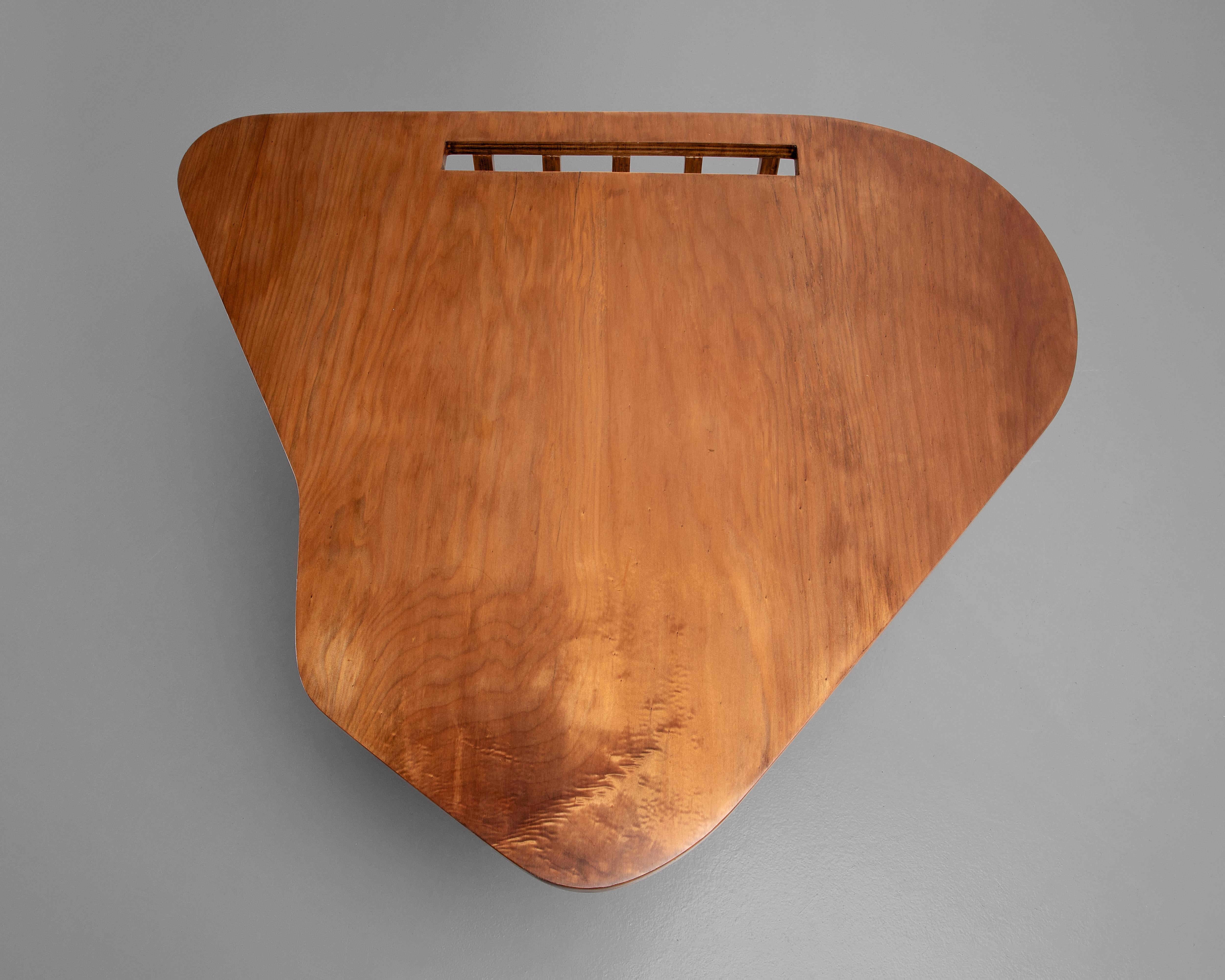 Mesa de centro José Zanine Caldas Vintage de mediados de siglo 1950 Madera contrachapada en venta