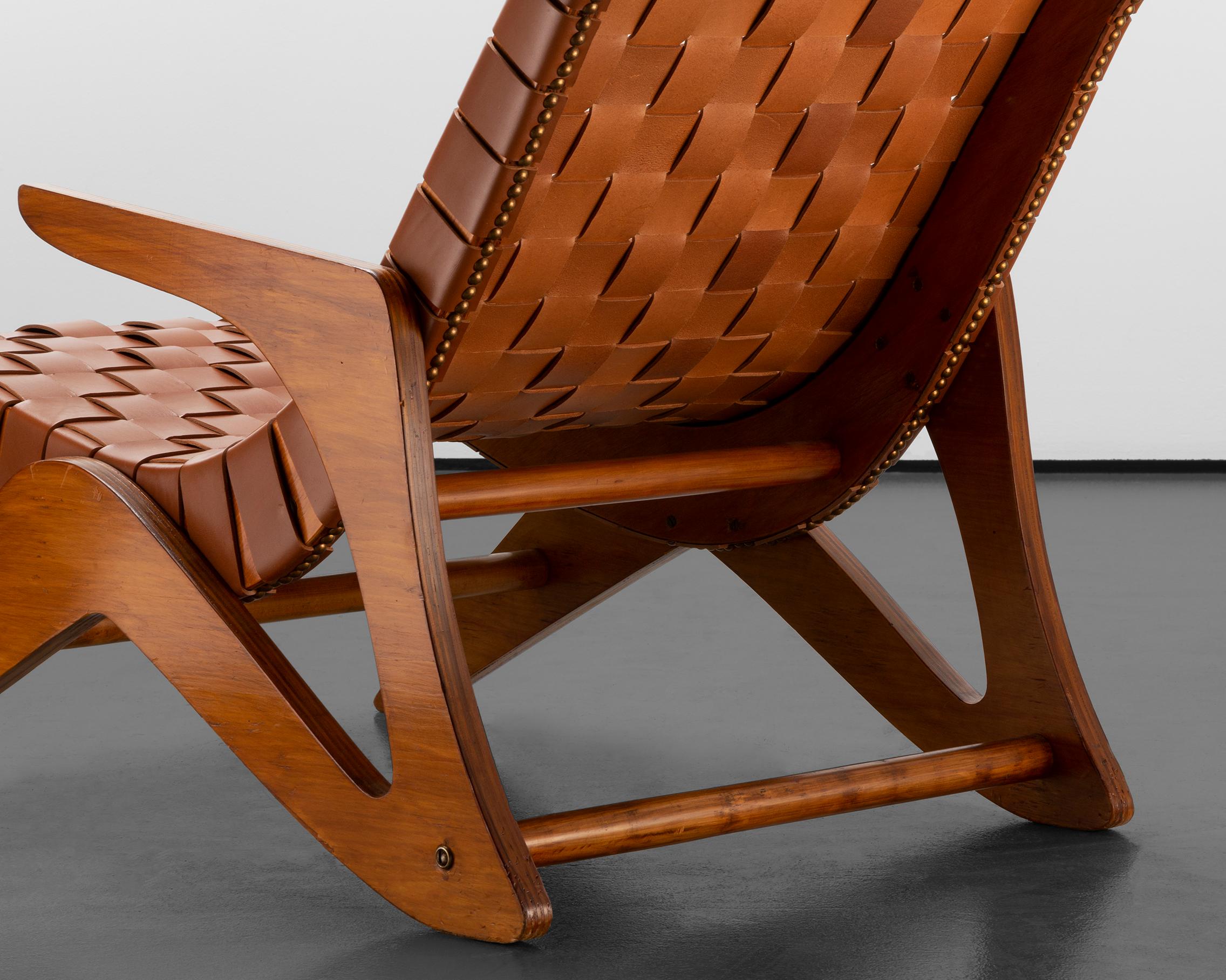 Mid-Century 1950s Vintage Zanine Caldas Lounge Chair In Good Condition For Sale In London, GB