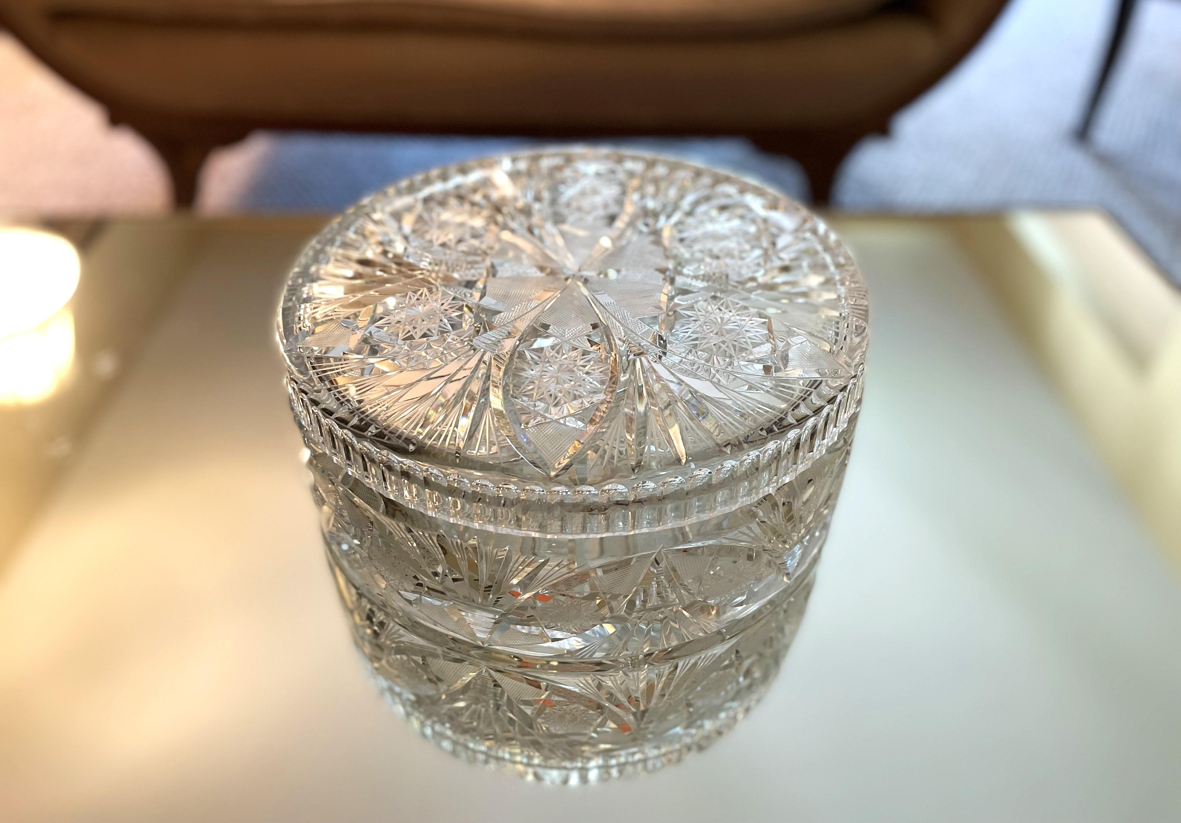 Mid-Century Modern Mid-Century 1950s Waterford Large Leaded Crystal Decorative Centerpiece For Sale