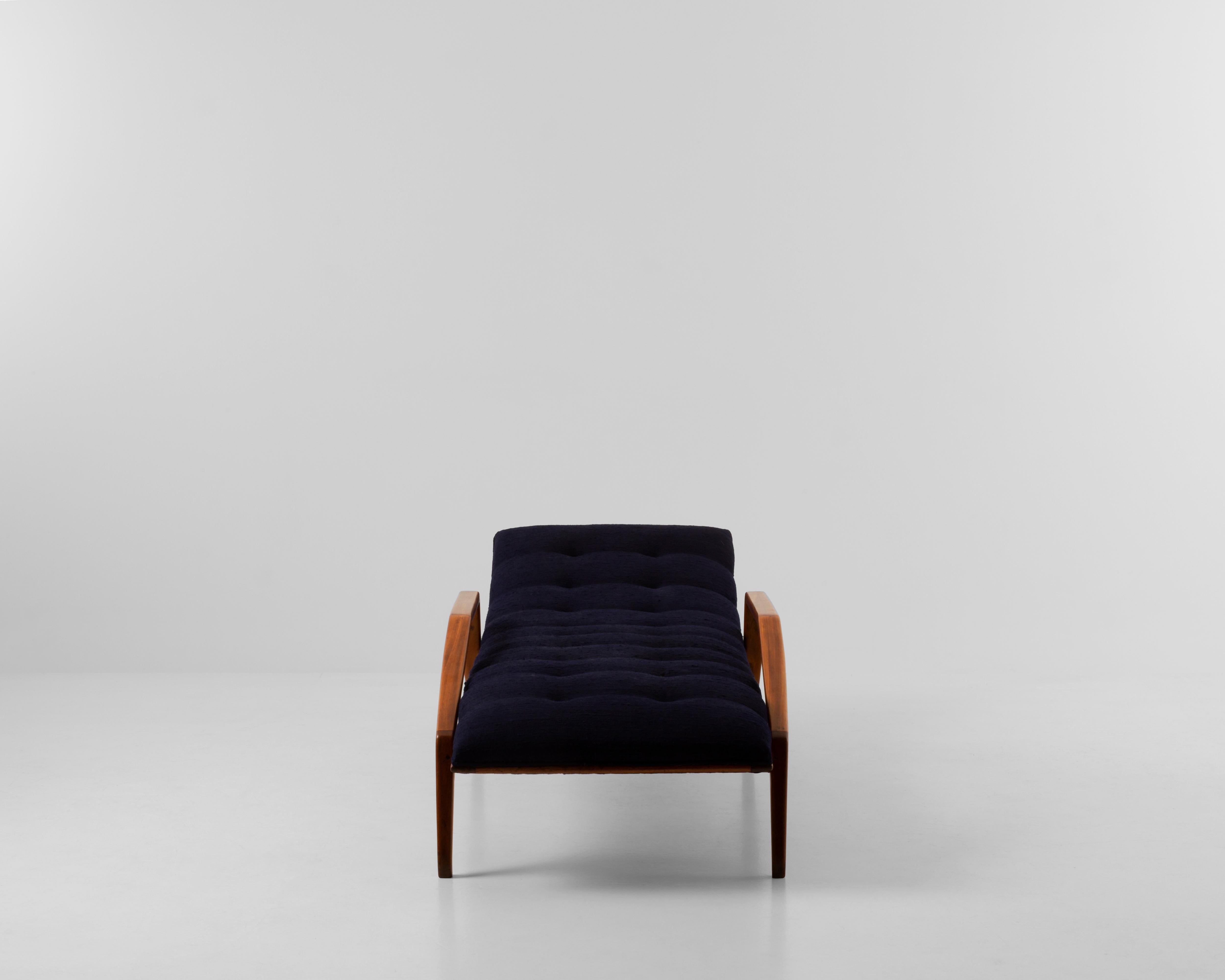 Mid-Century 1955 Vintage Jean Gillon Chaise Longue In Good Condition For Sale In London, GB