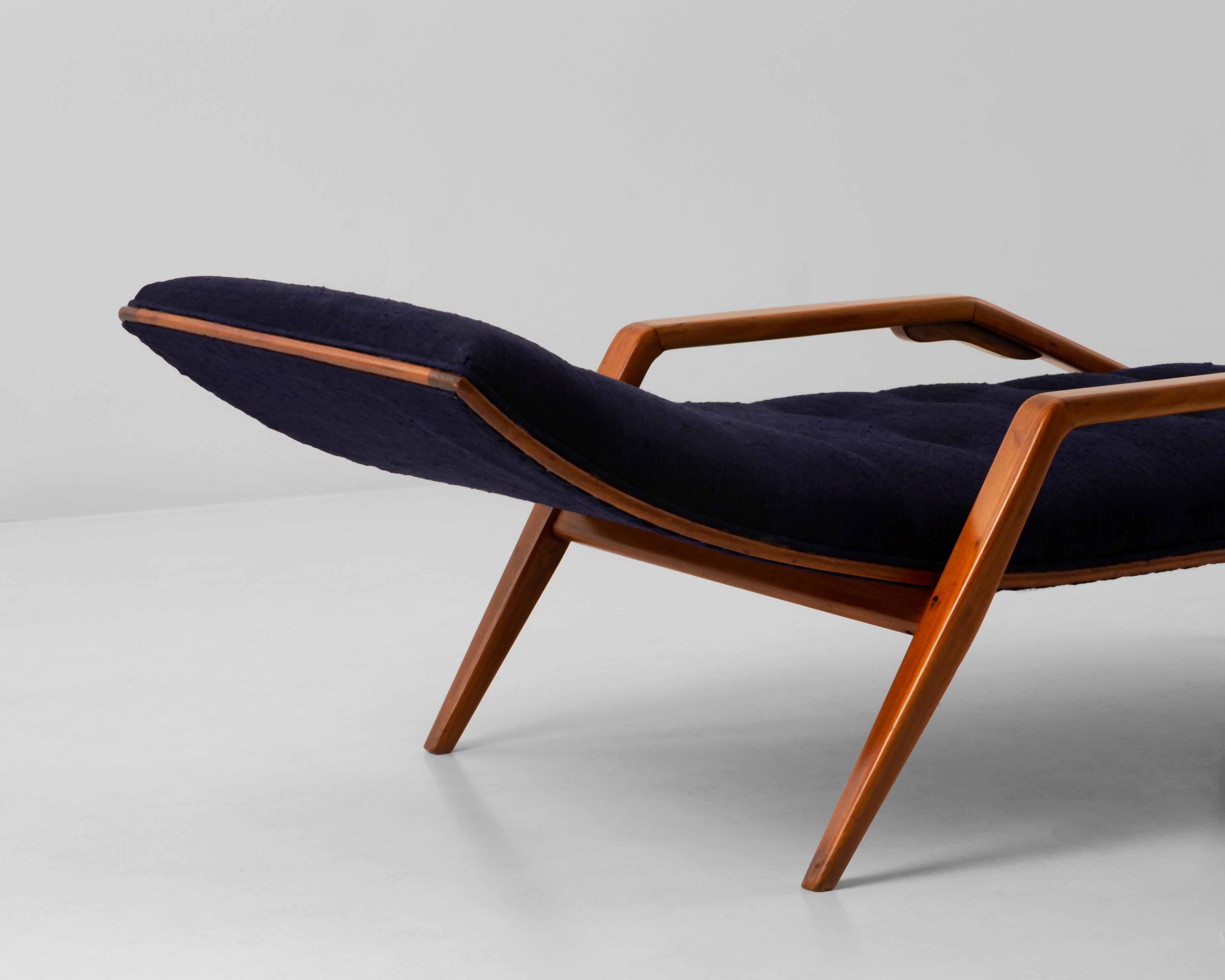 Upholstery Mid-Century 1955 Vintage Jean Gillon Chaise Longue For Sale