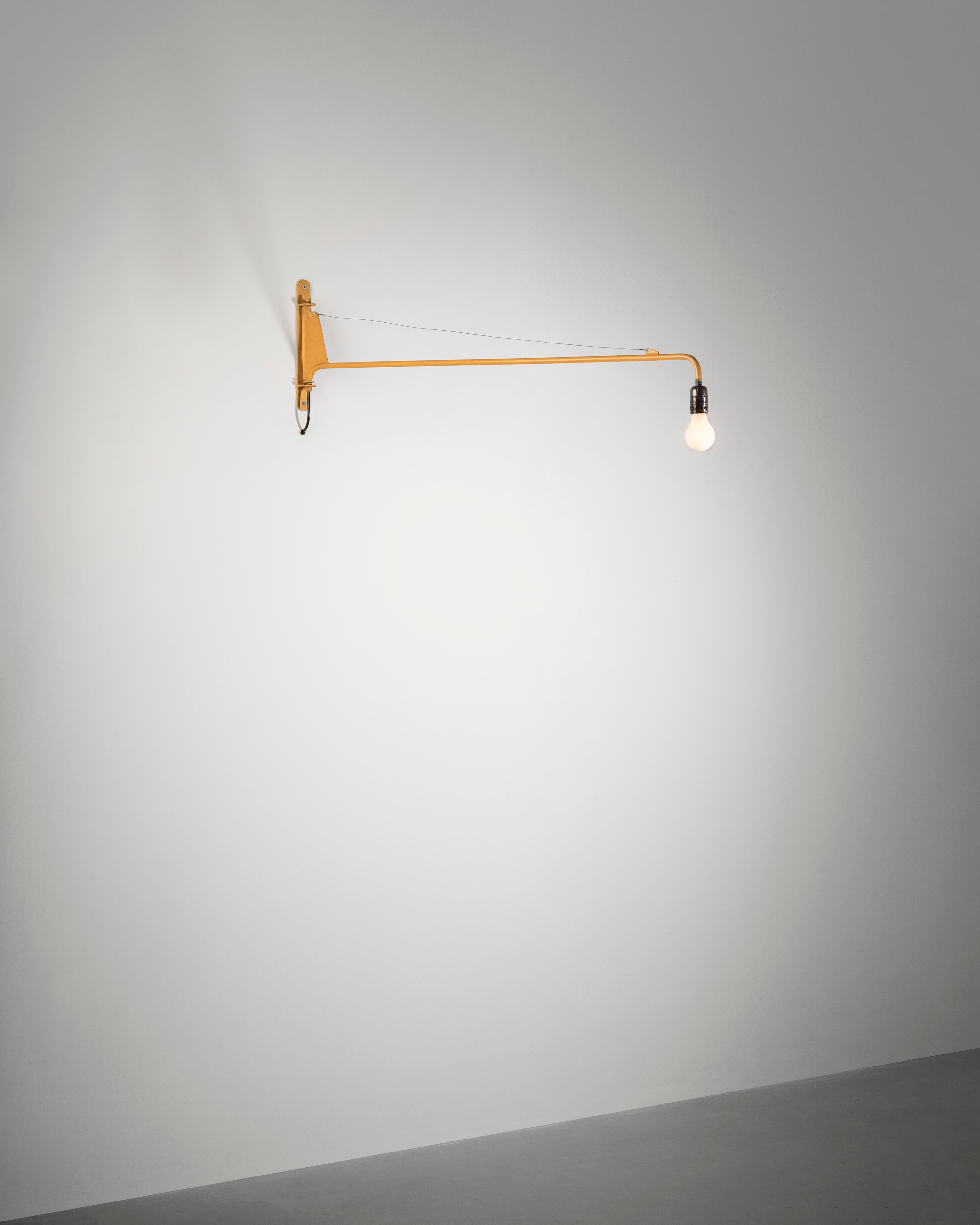 Mid-Century 1959 Vintage Jean Prouvé 'Petite Potence' Wall Lamp (Yellow) In Good Condition For Sale In London, GB